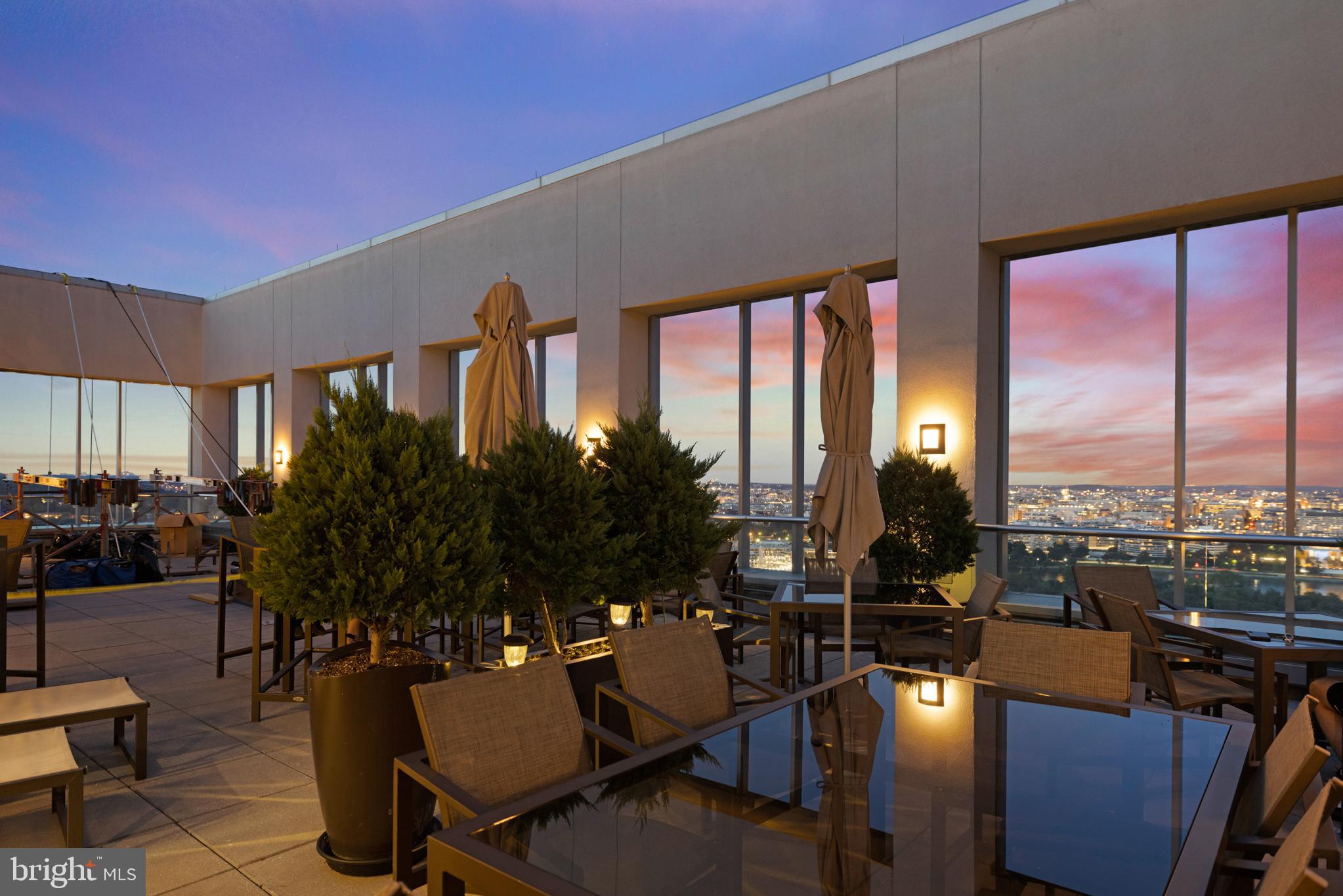 ROSSLYN - Residential