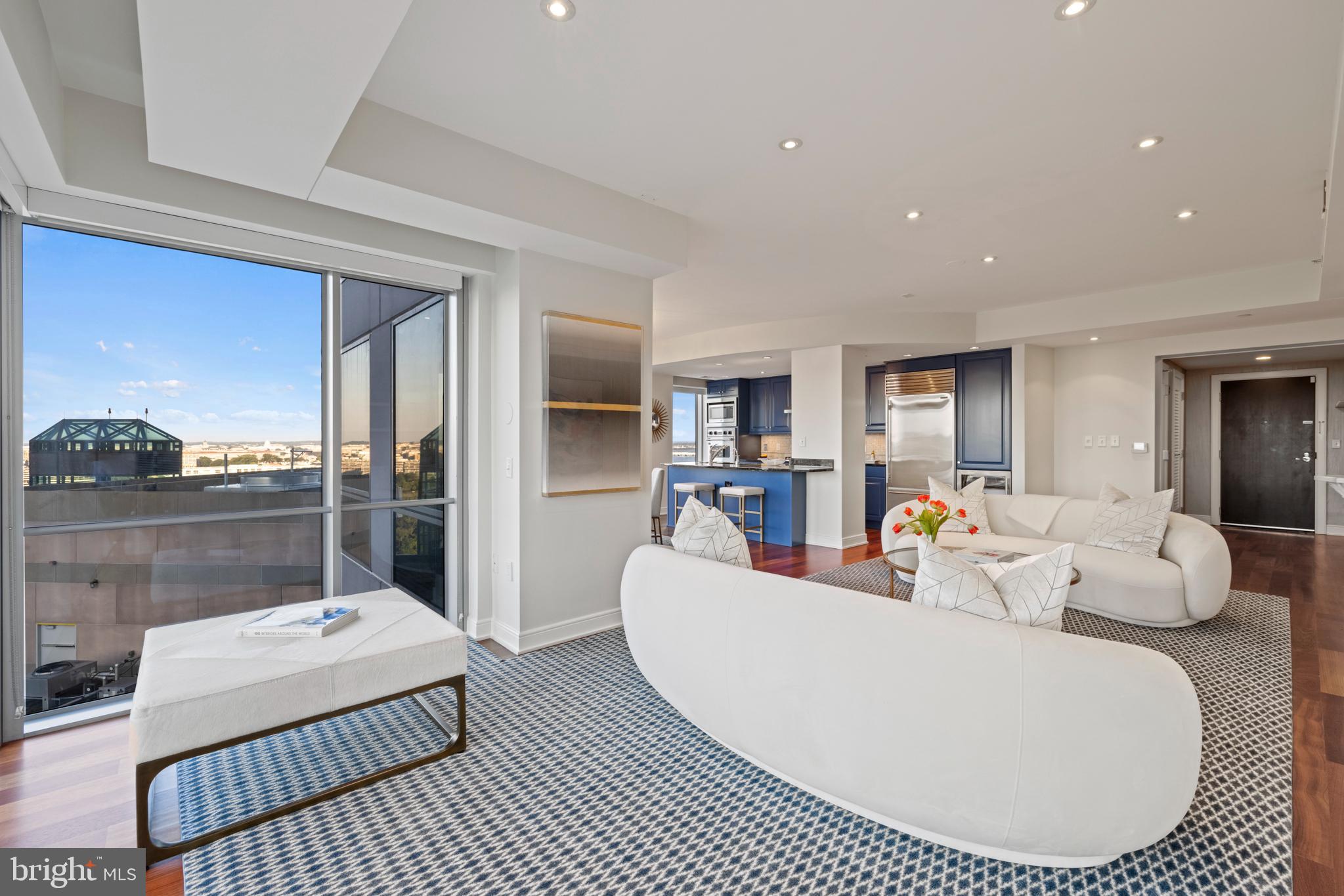 ROSSLYN - Residential