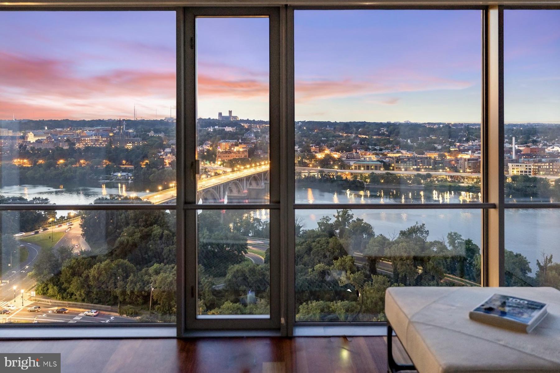 ROSSLYN - Residential