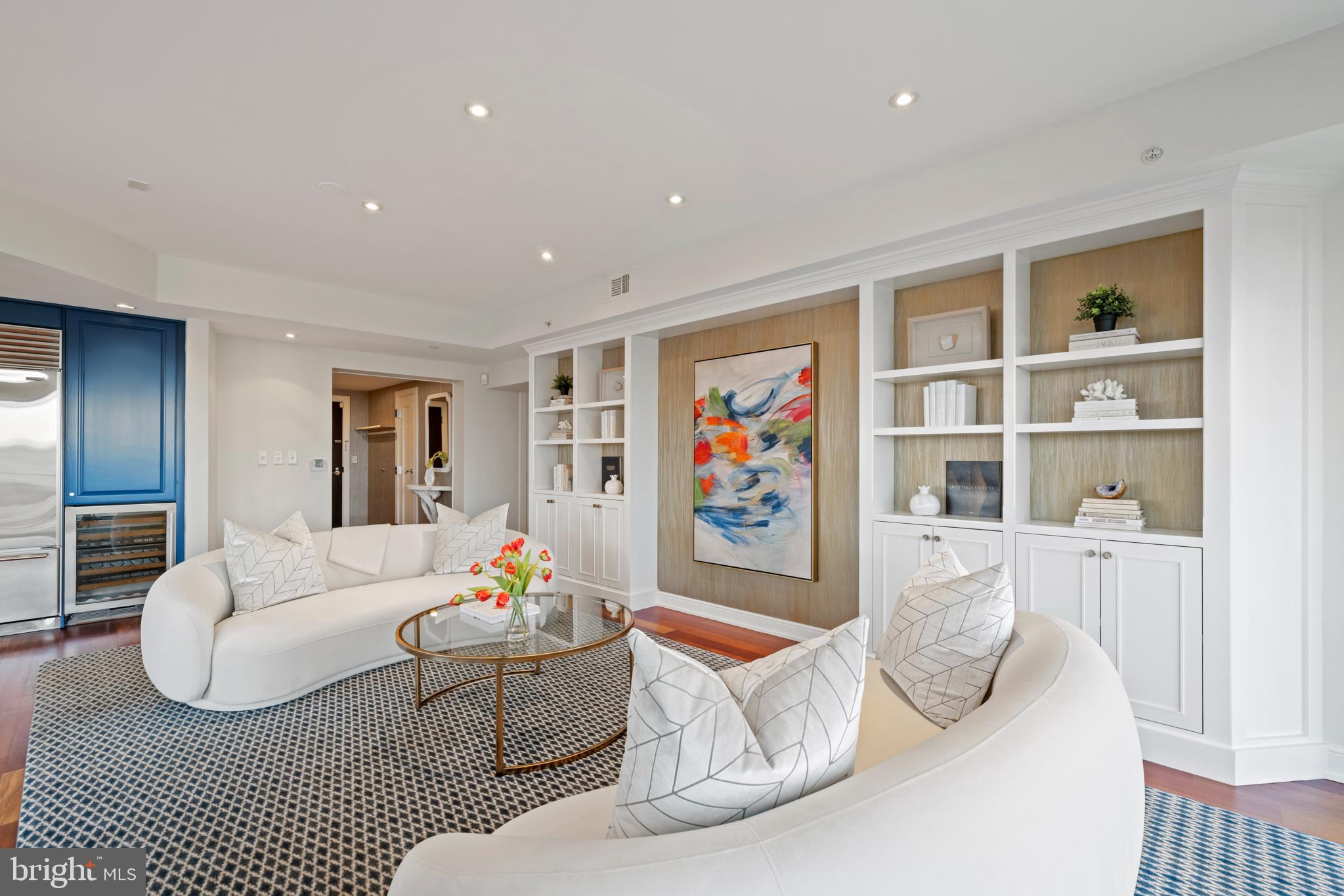 ROSSLYN - Residential