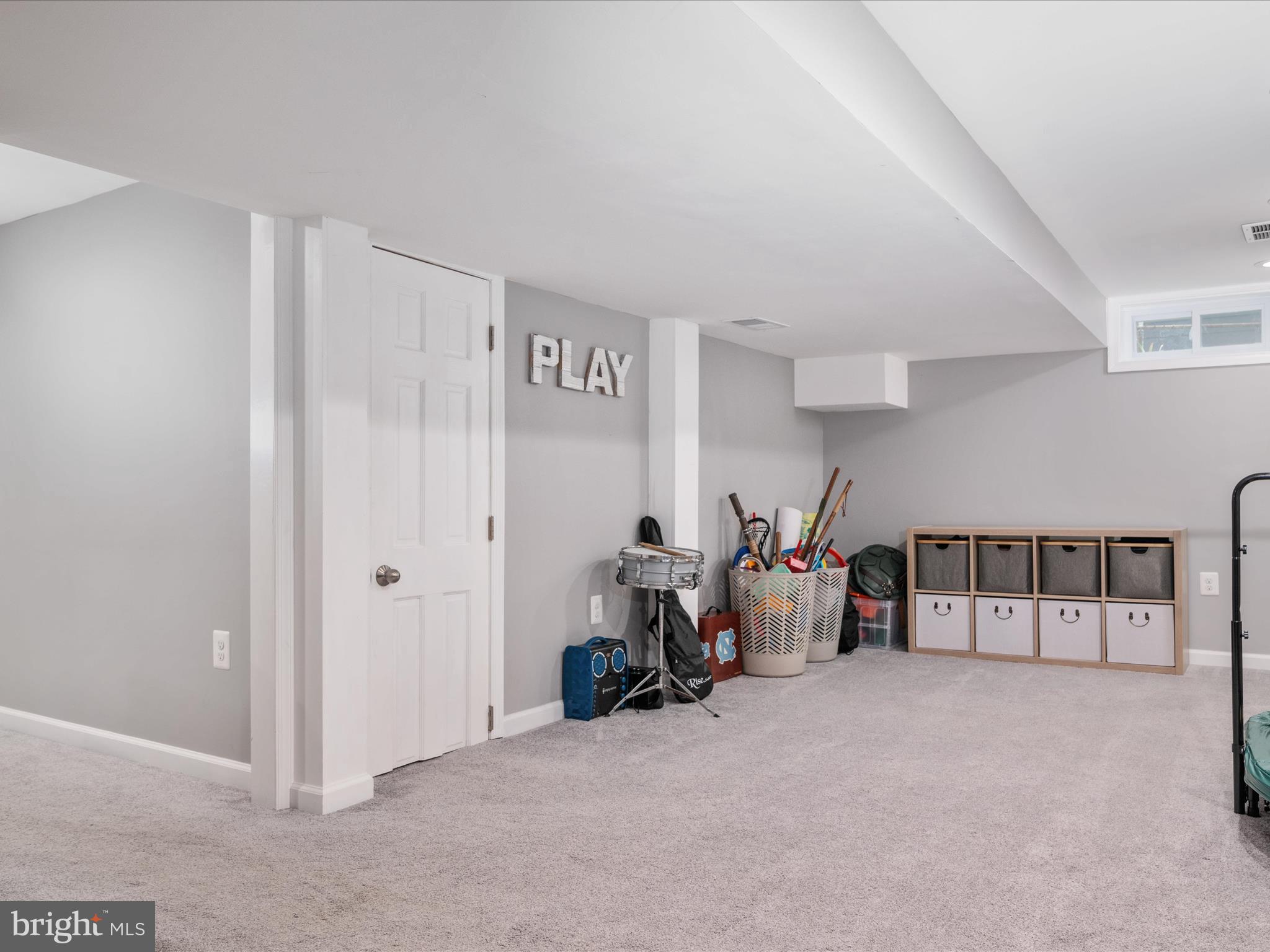 LONGCROSS HOMES - Residential