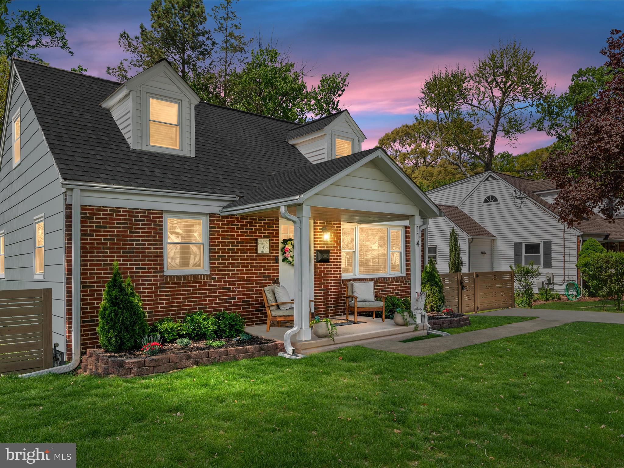 LONGCROSS HOMES - Residential