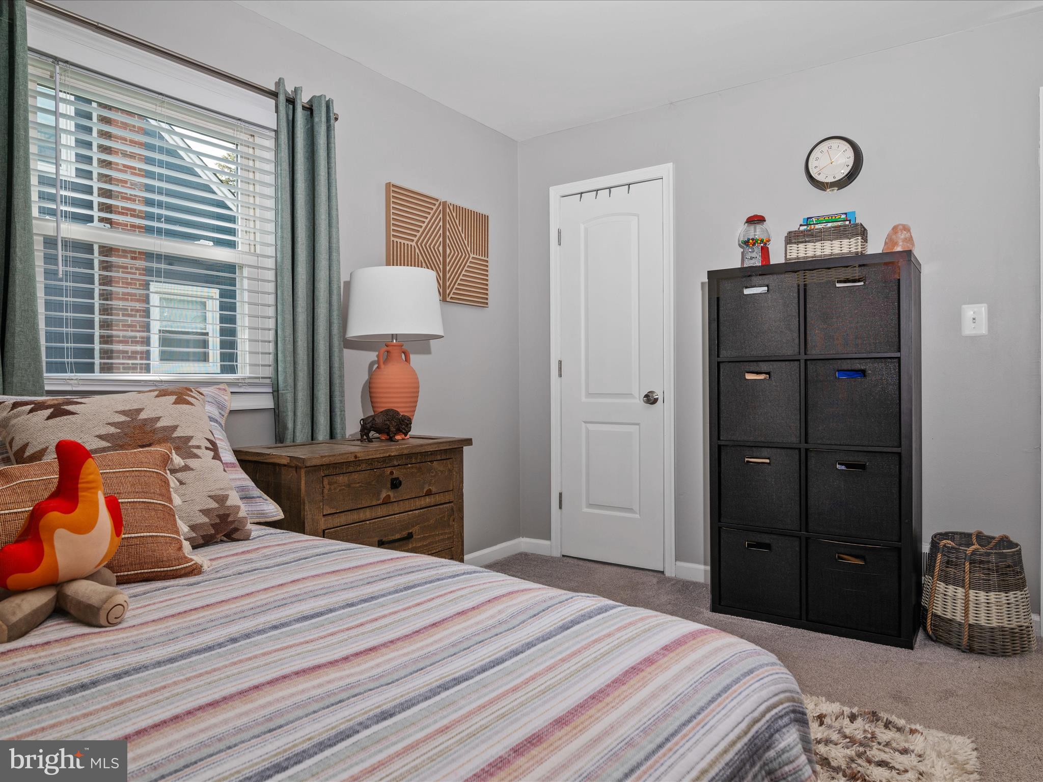 LONGCROSS HOMES - Residential