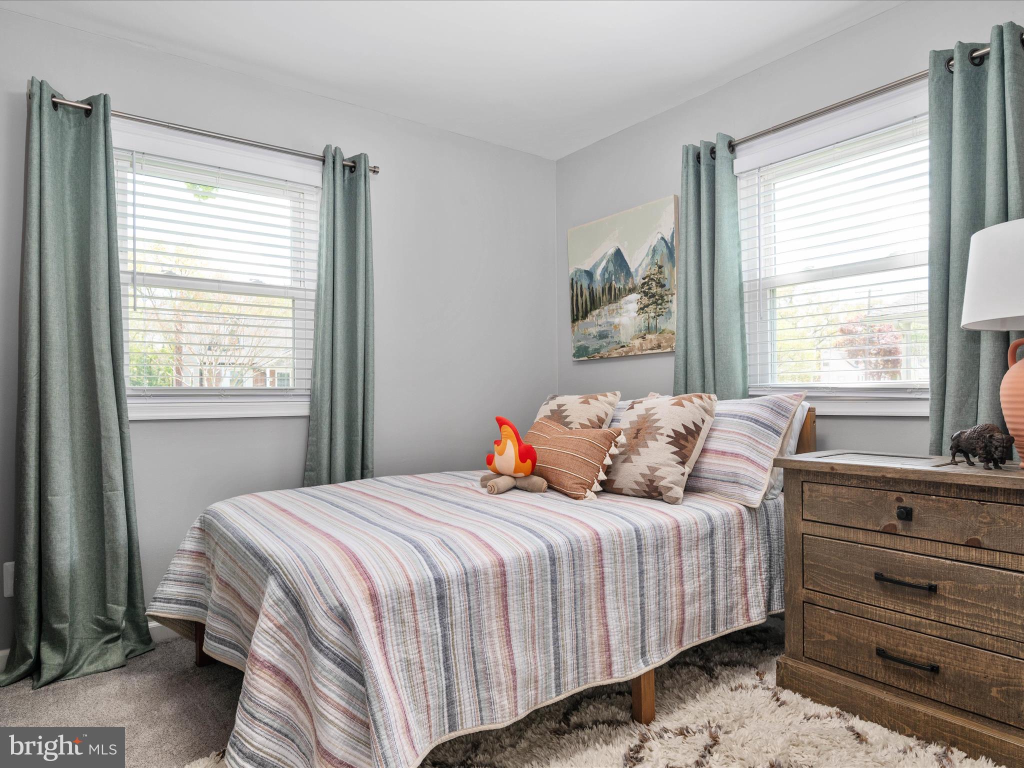 LONGCROSS HOMES - Residential