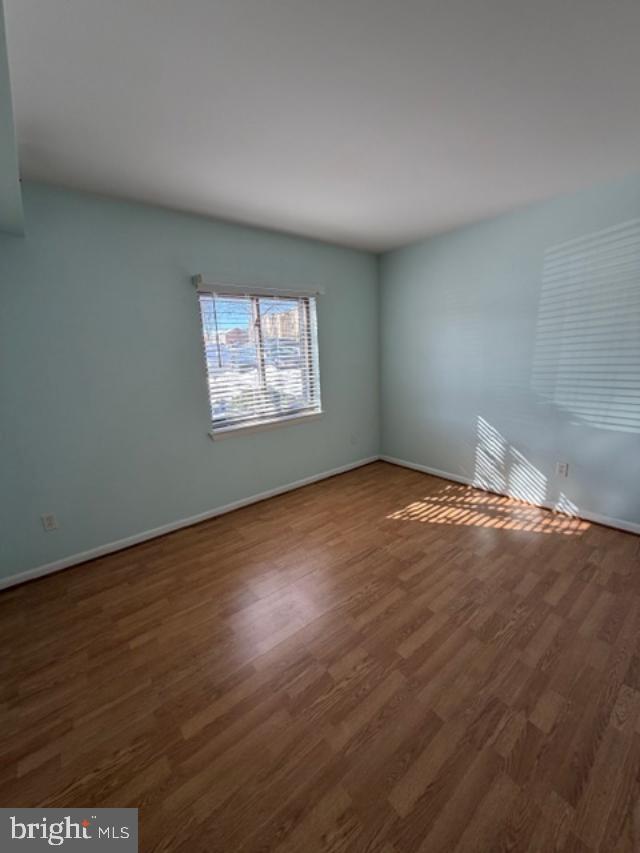 CRESTWOOD CONDOMINIUMS - Residential