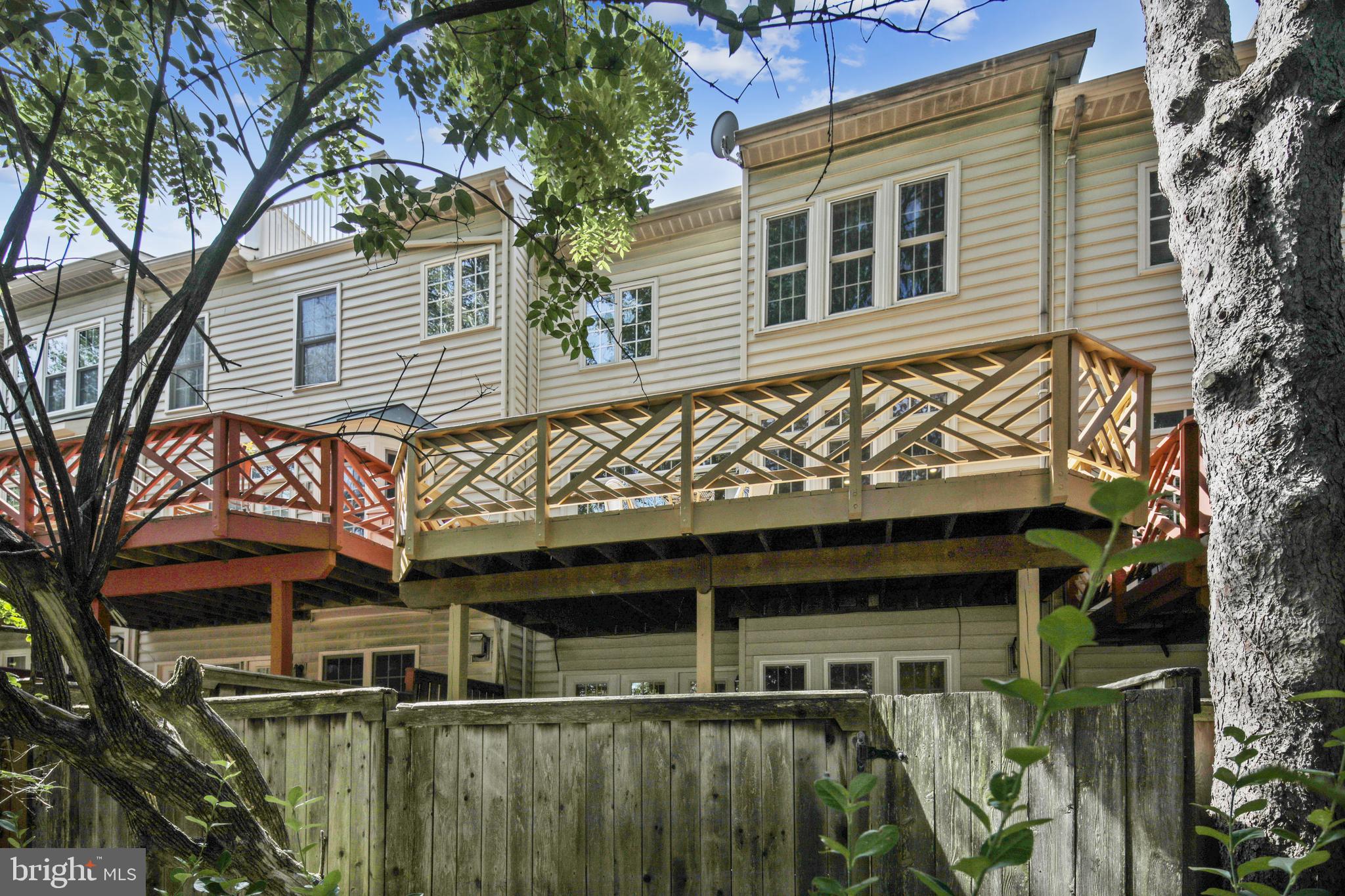 KIDWELL TOWNS - Residential Lease