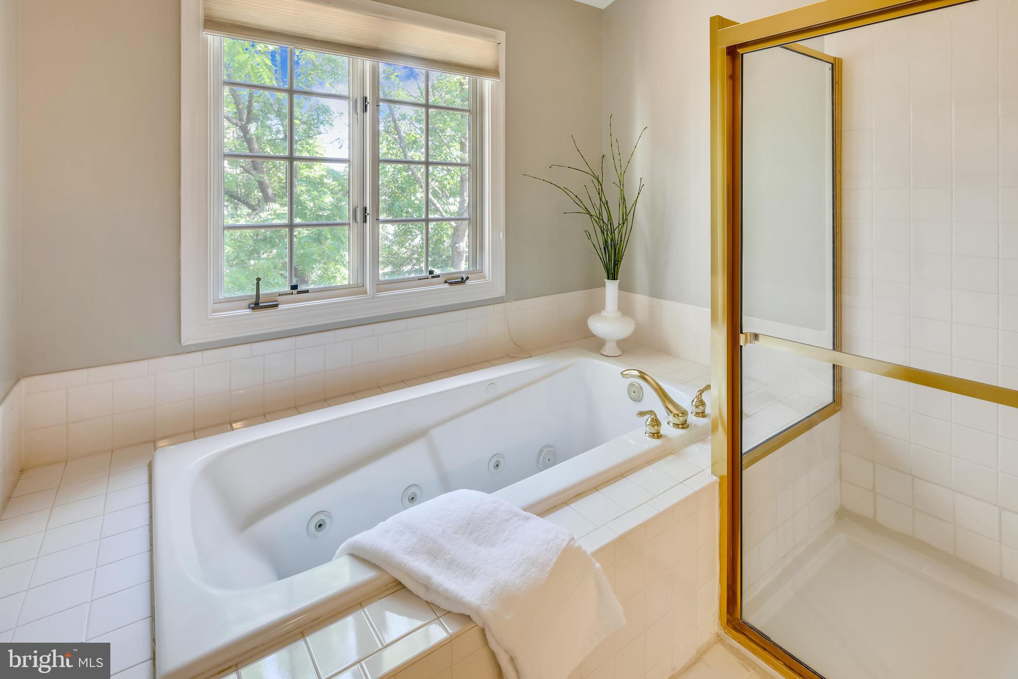 KIDWELL TOWNS - Residential Lease