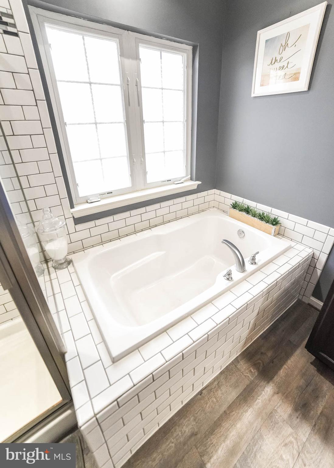 BEVERLY HILLS - Residential