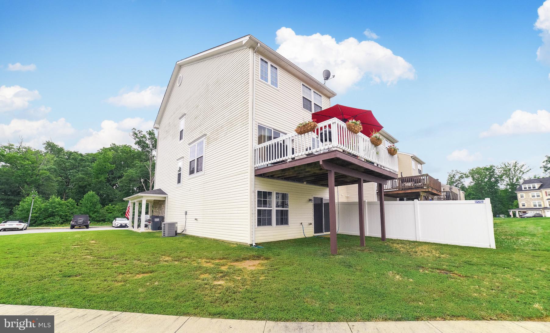 BEVERLY HILLS - Residential