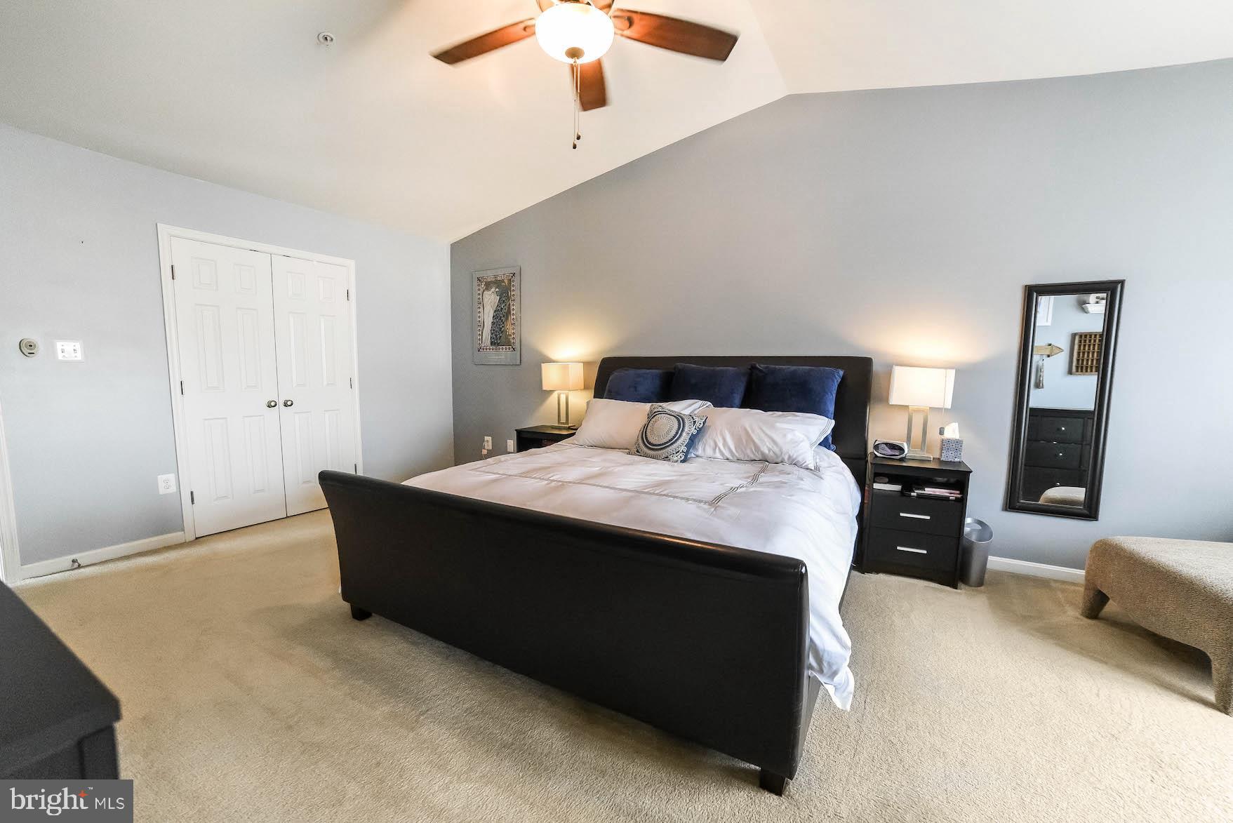 BEVERLY HILLS - Residential