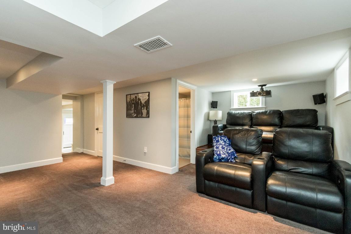 TUCKAHOE GARDENS - Residential