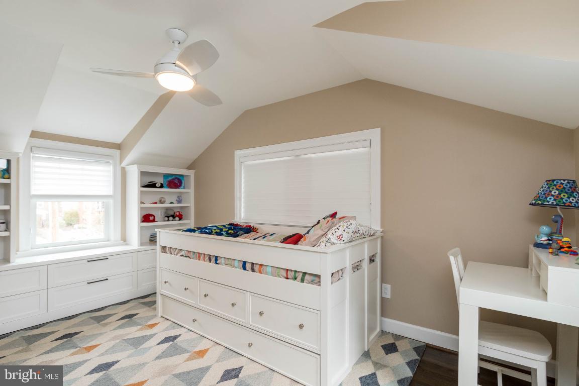 TUCKAHOE GARDENS - Residential