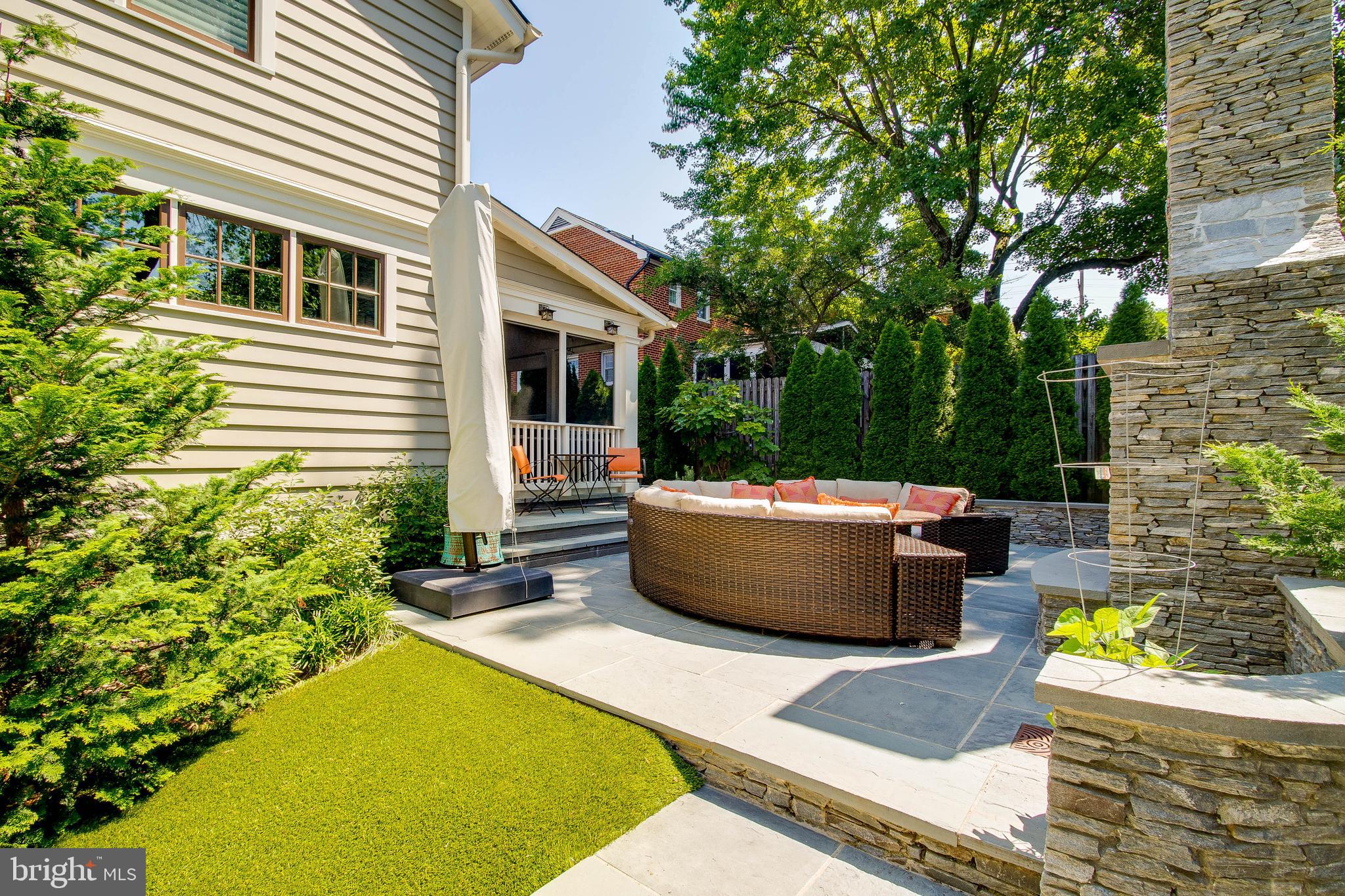 TUCKAHOE GARDENS - Residential