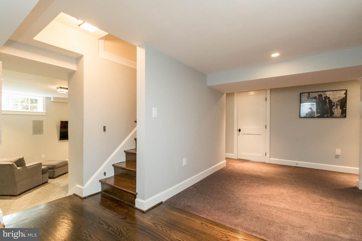 TUCKAHOE GARDENS - Residential