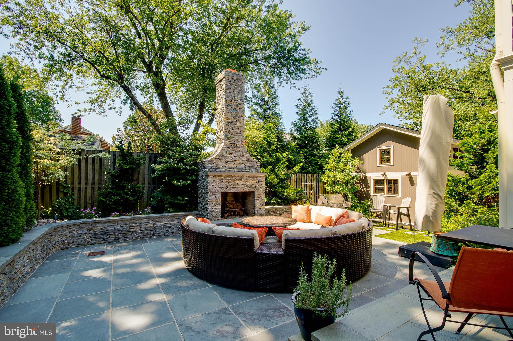 TUCKAHOE GARDENS - Residential