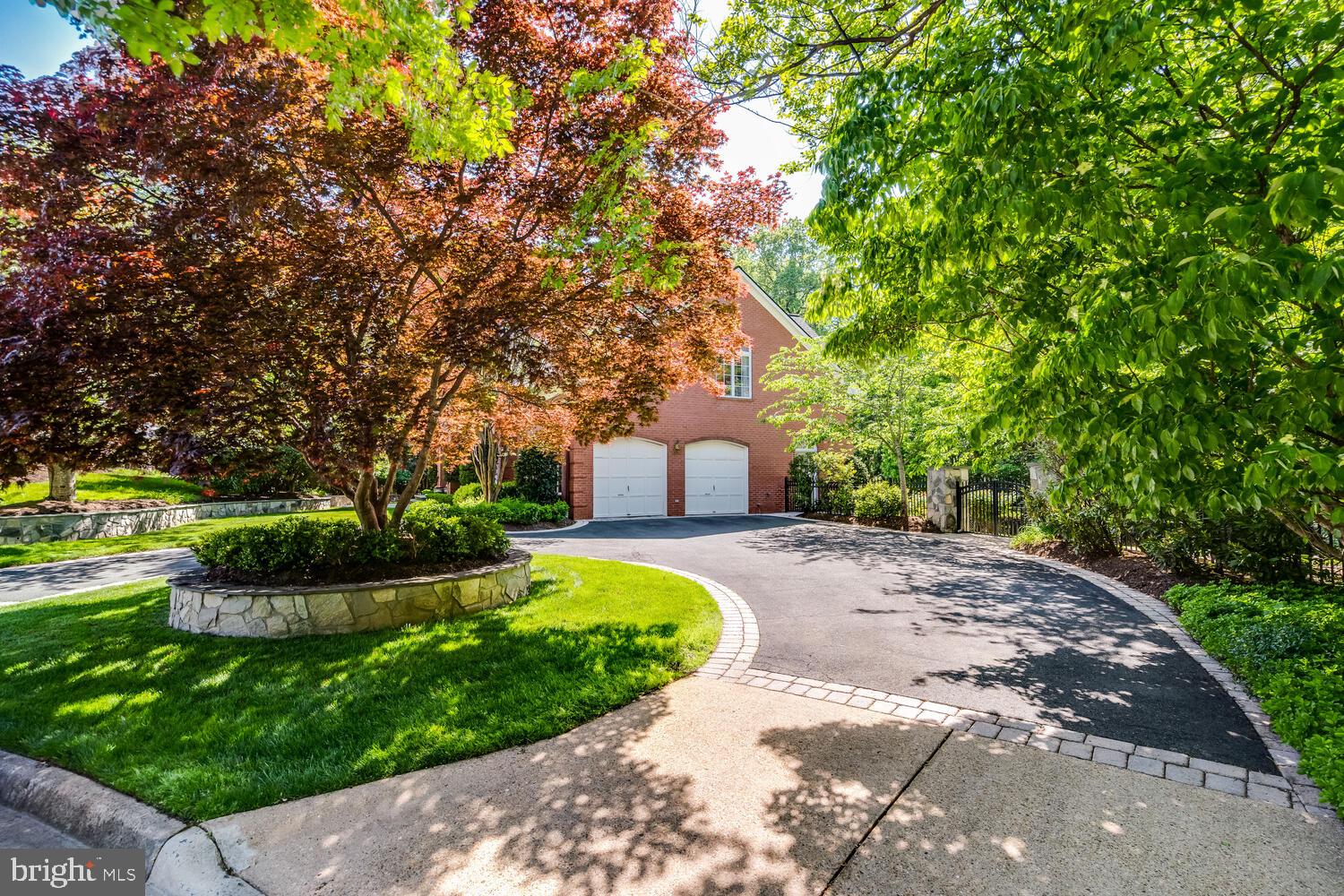 CHESTERBROOK WOODS - Residential