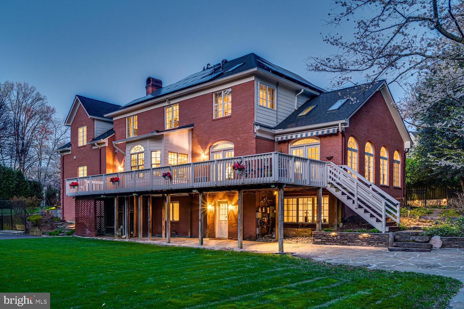 CHESTERBROOK WOODS - Residential