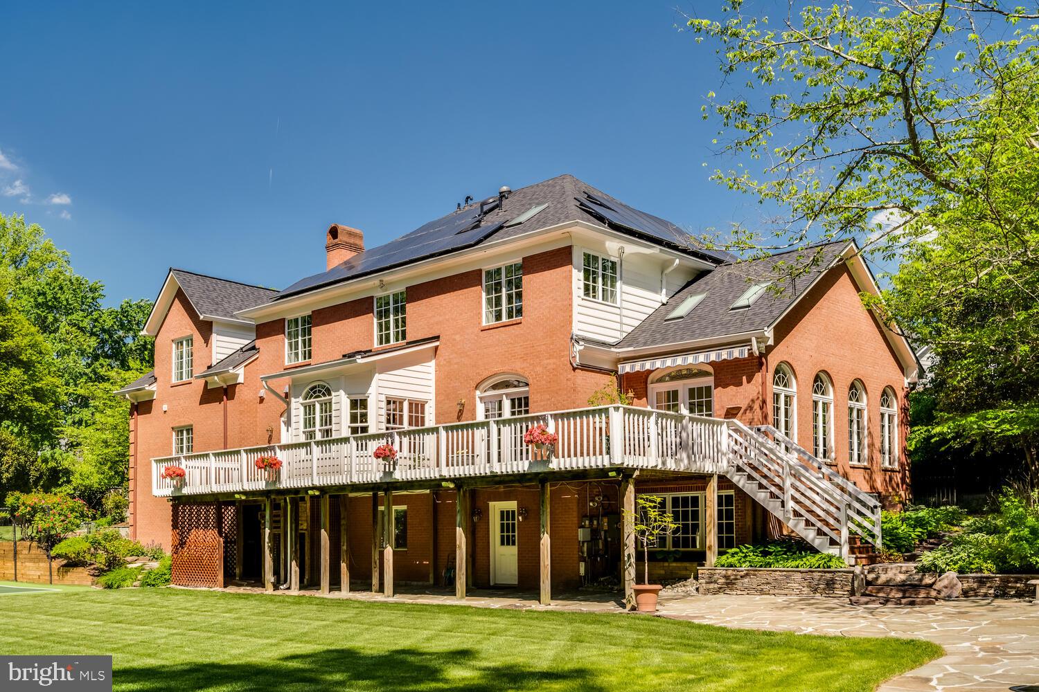 CHESTERBROOK WOODS - Residential