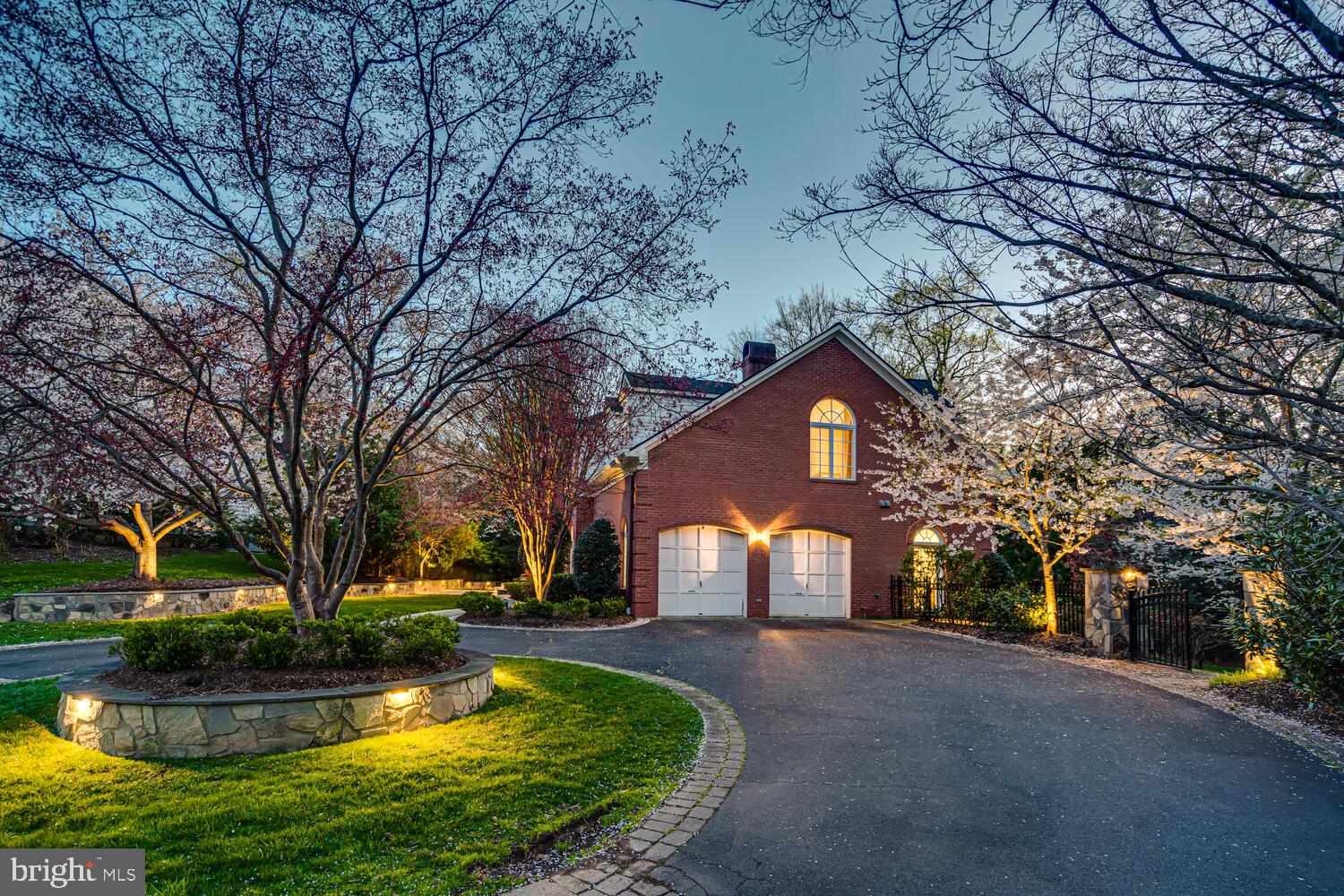 CHESTERBROOK WOODS - Residential