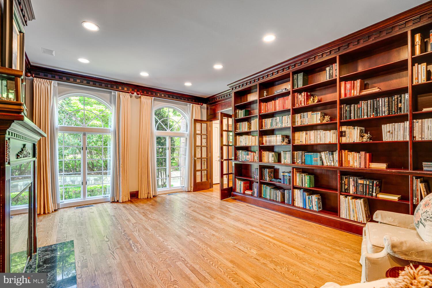 CHESTERBROOK WOODS - Residential