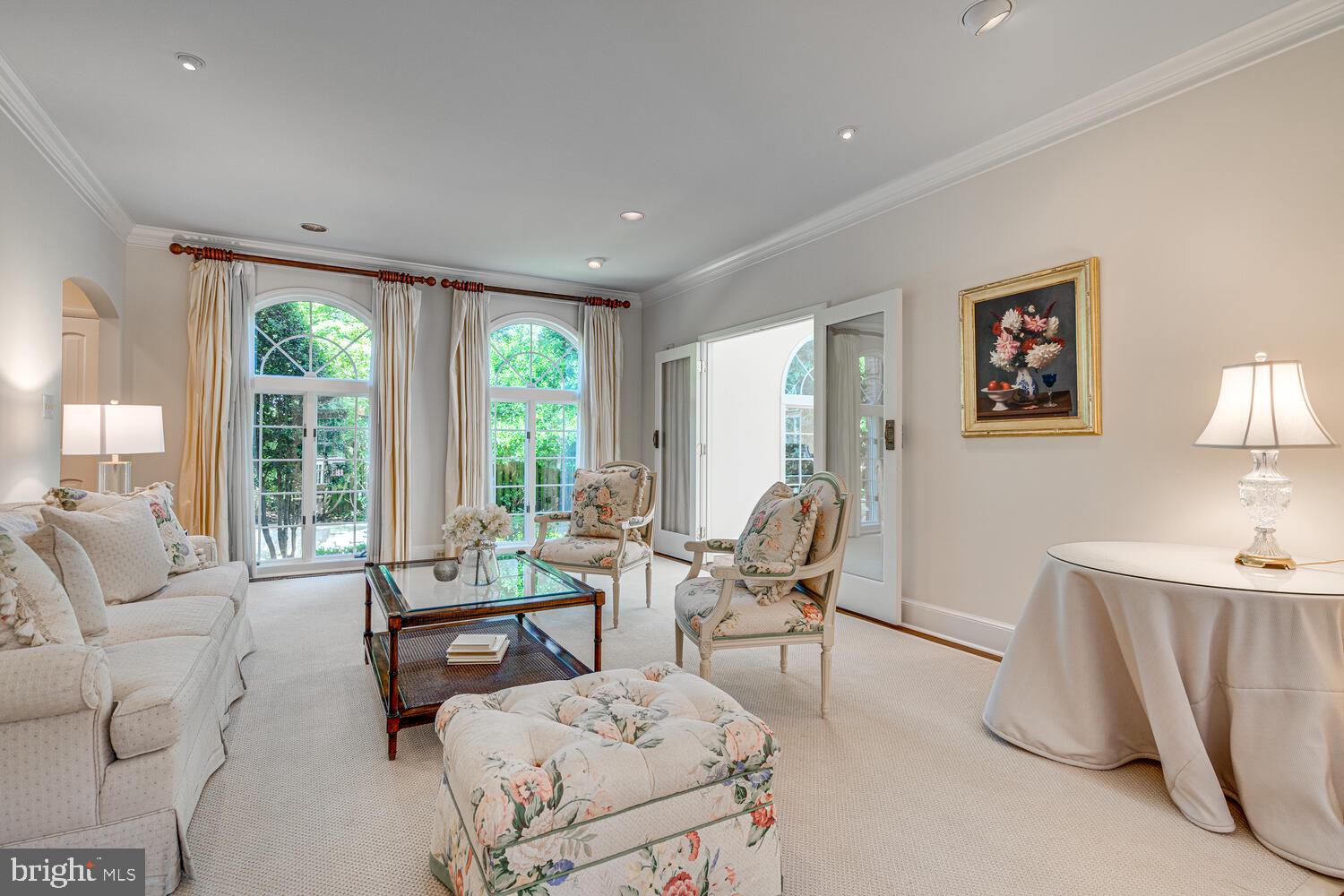 CHESTERBROOK WOODS - Residential