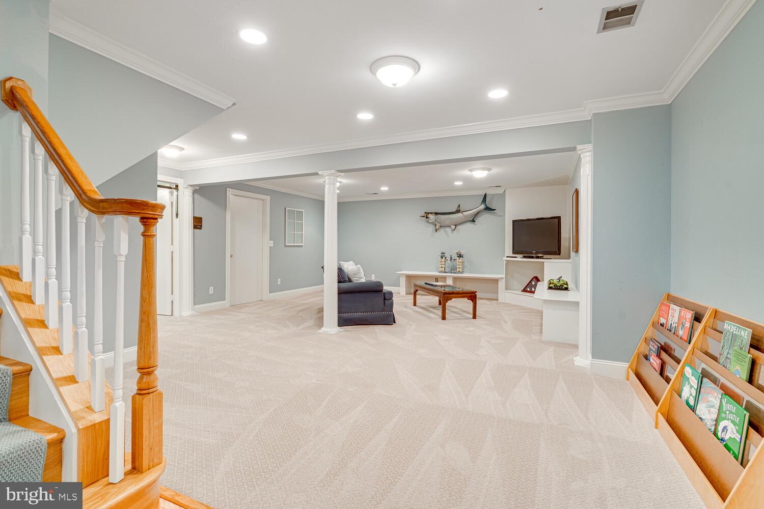 CHESTERBROOK WOODS - Residential