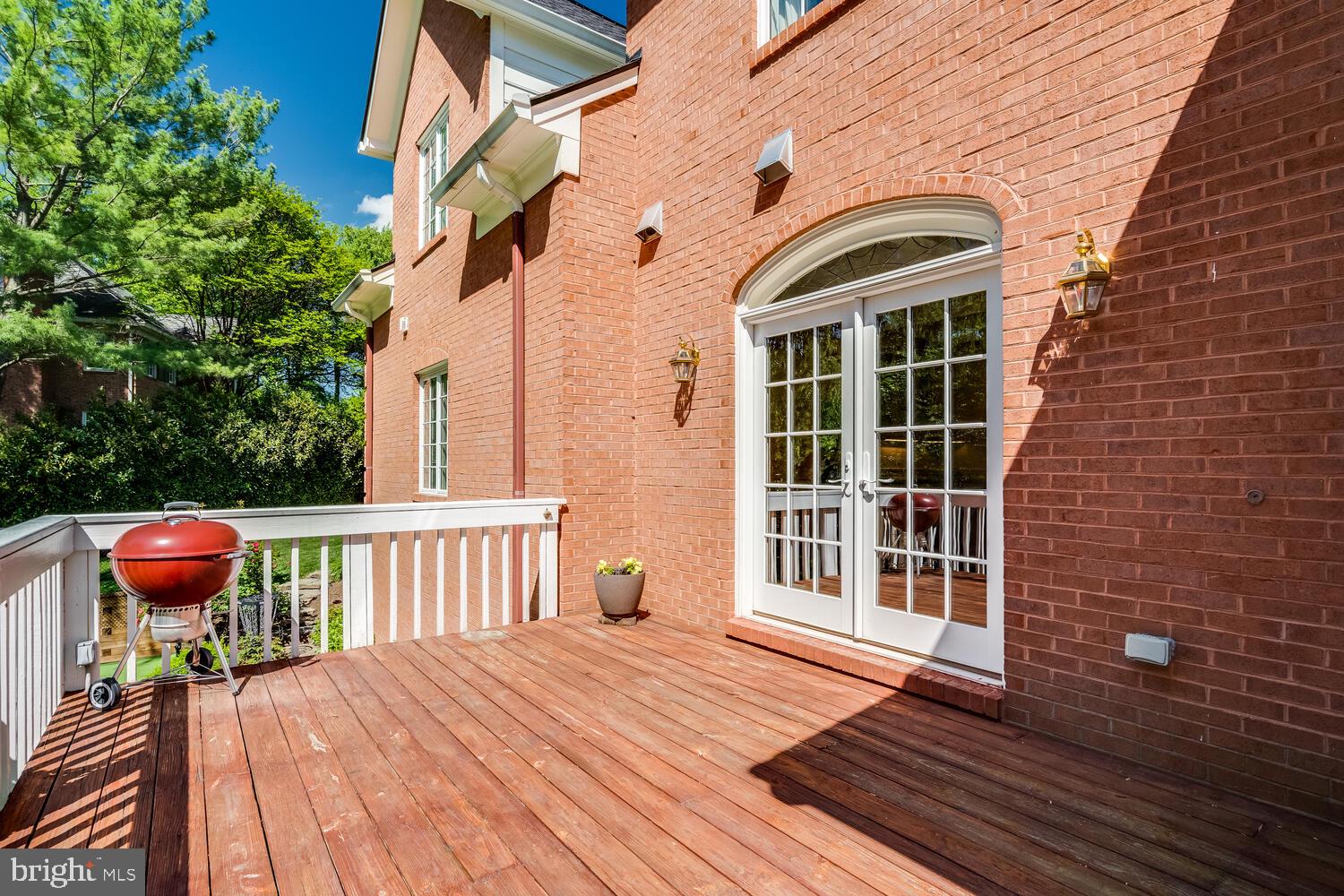 CHESTERBROOK WOODS - Residential