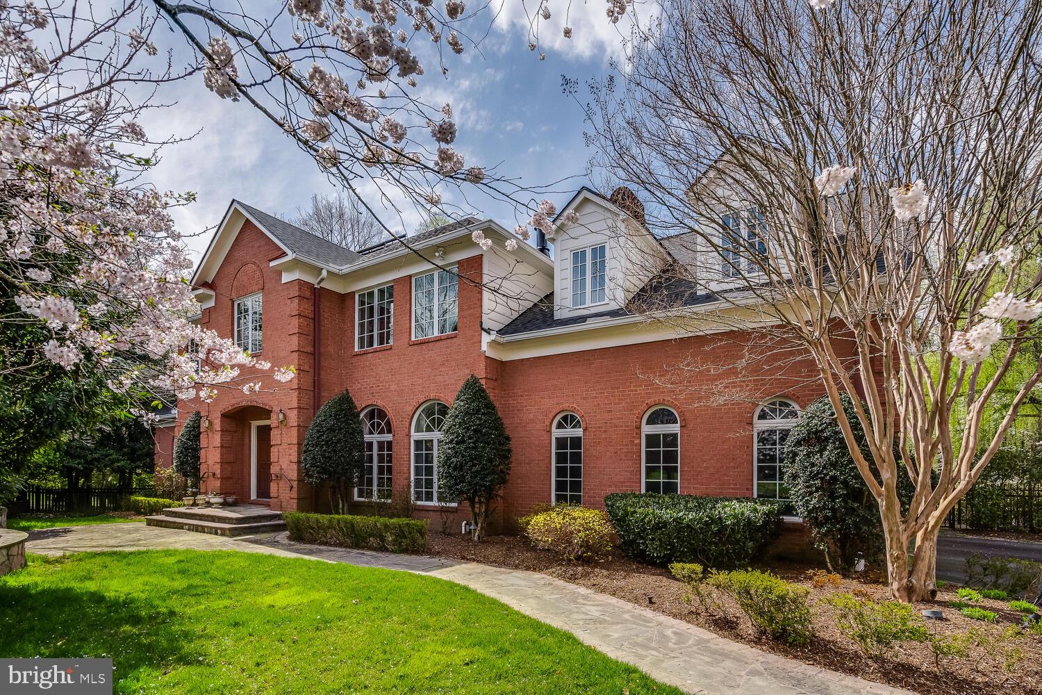 CHESTERBROOK WOODS - Residential