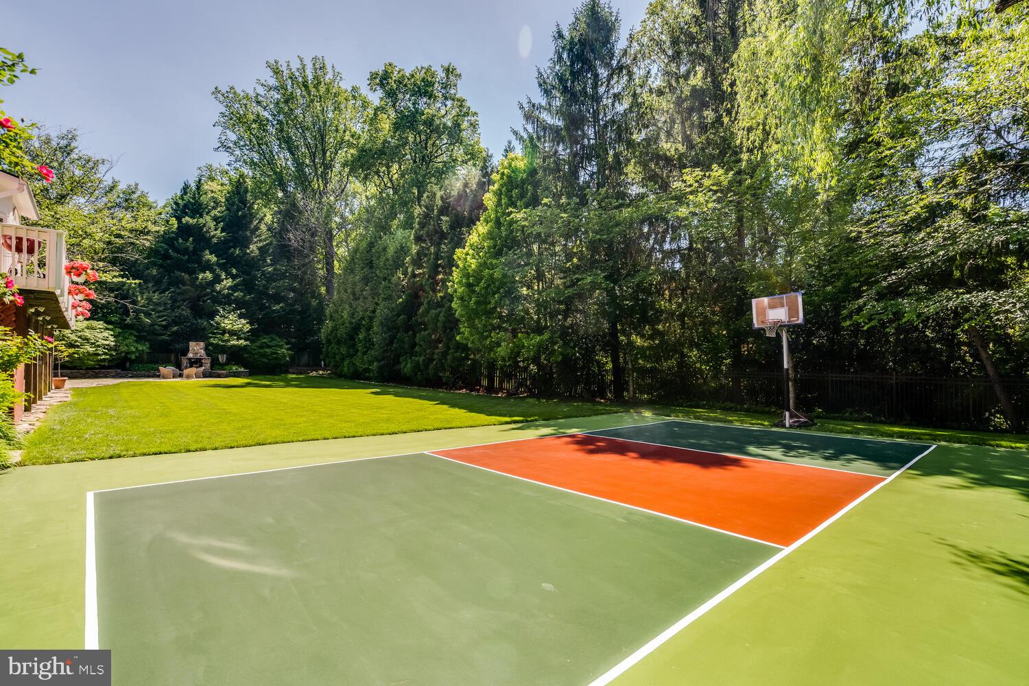 CHESTERBROOK WOODS - Residential