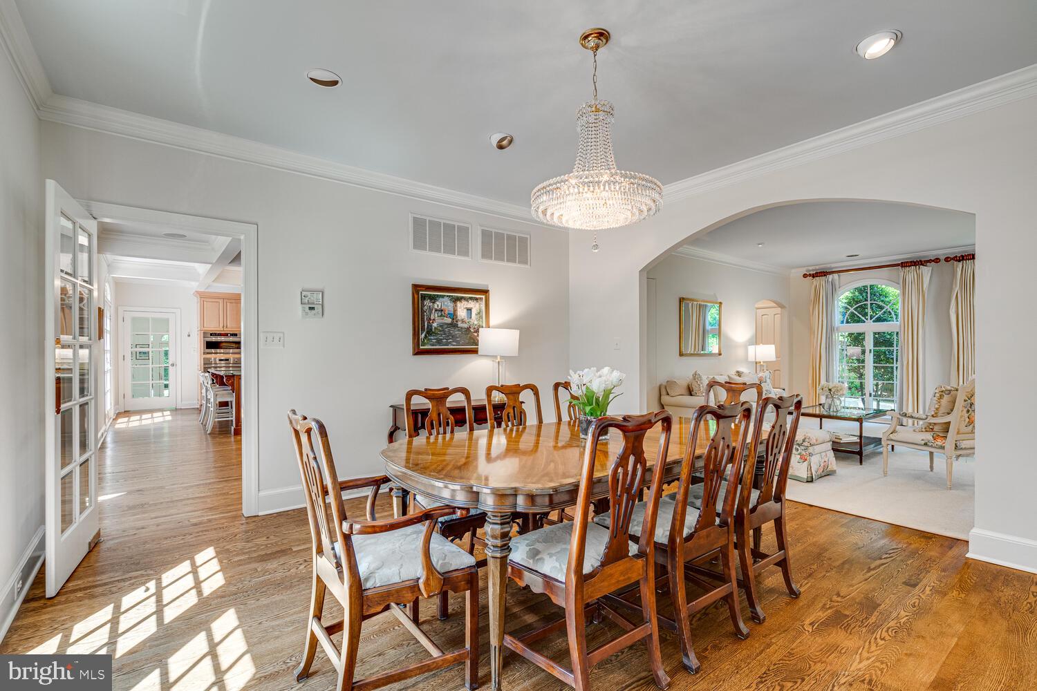 CHESTERBROOK WOODS - Residential