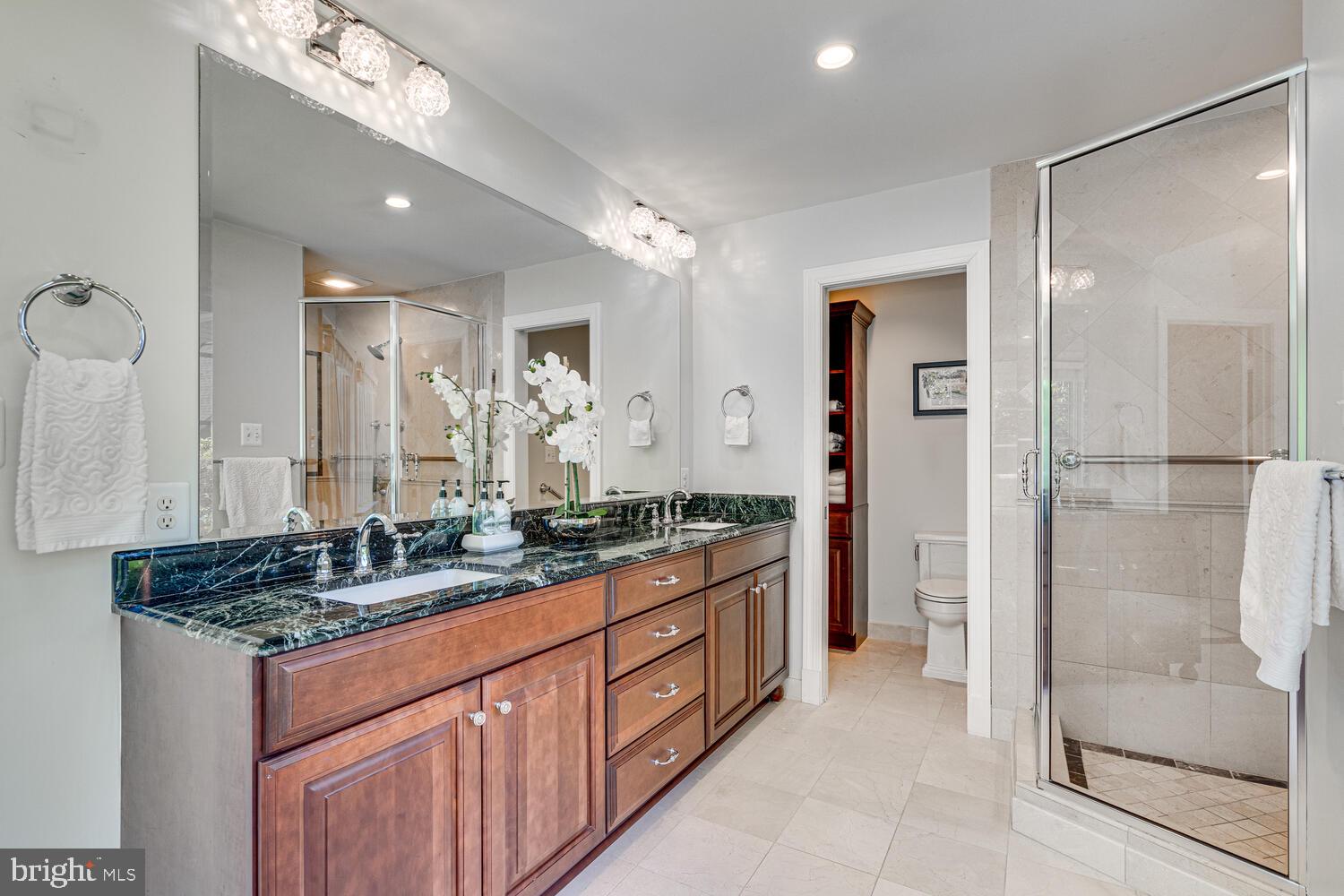 CHESTERBROOK WOODS - Residential