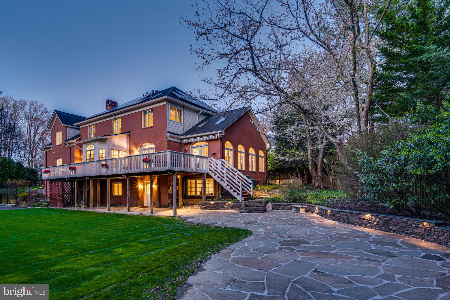 CHESTERBROOK WOODS - Residential