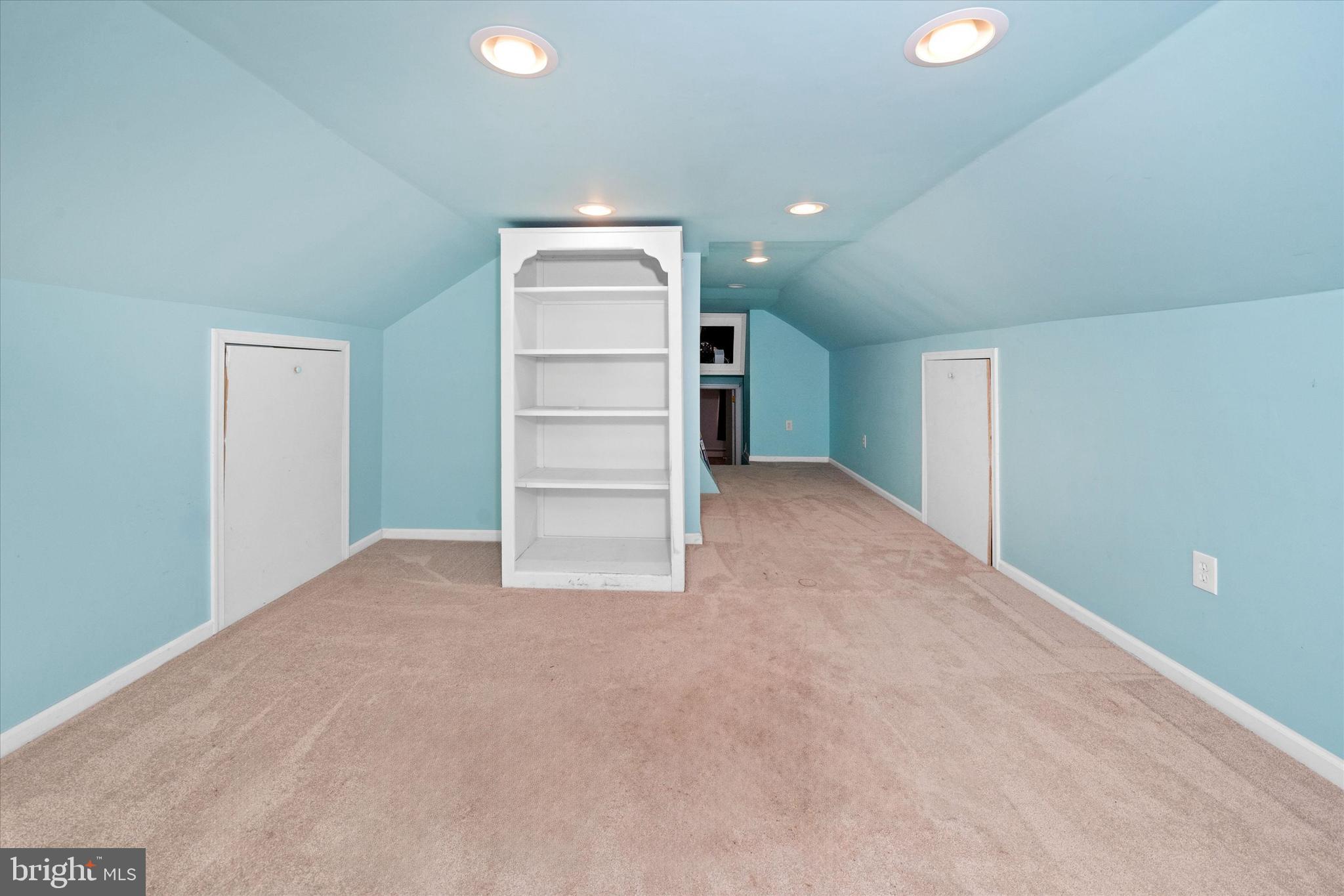 SHIPLEY HEIGHTS - Residential