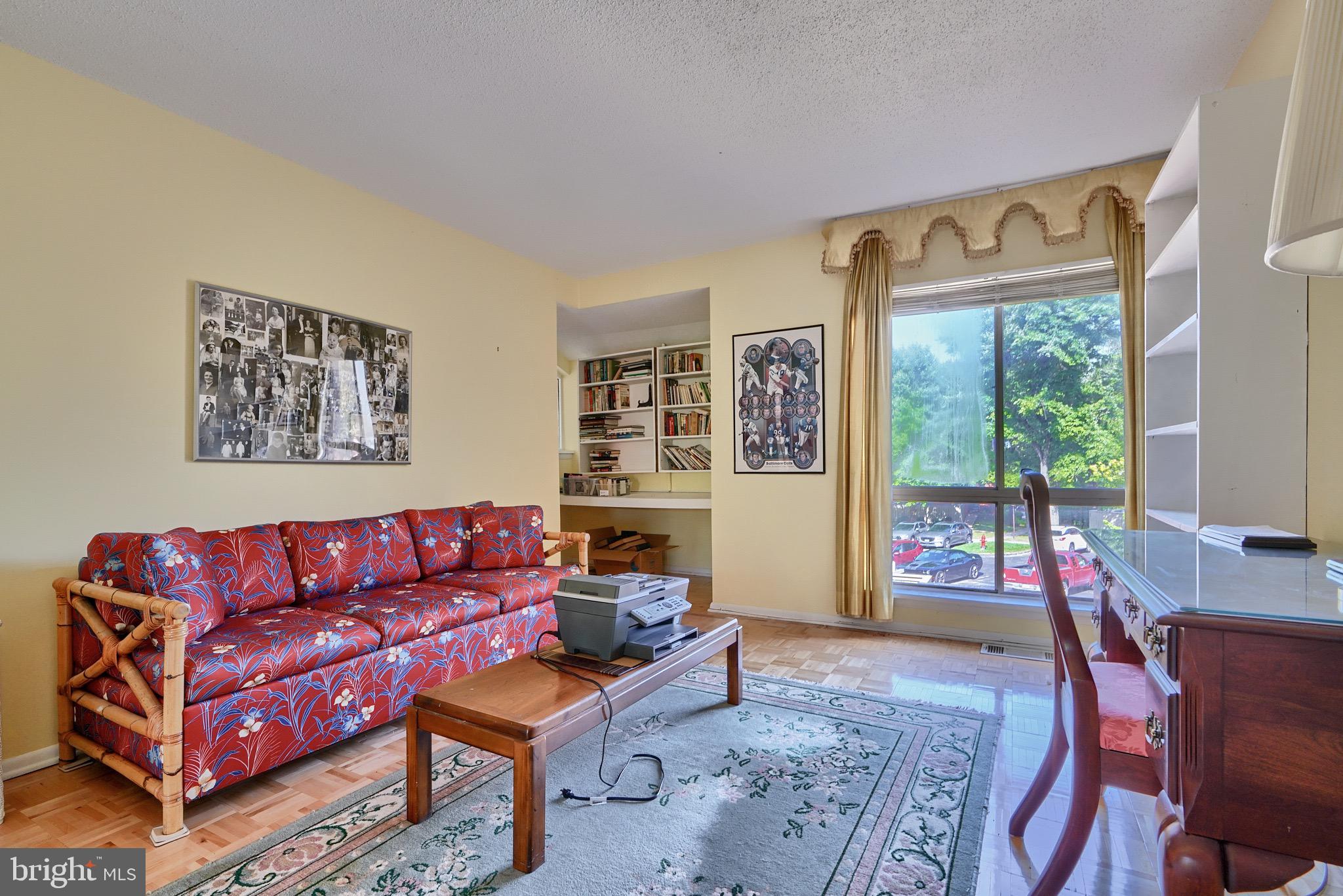 DEERFOX - Residential