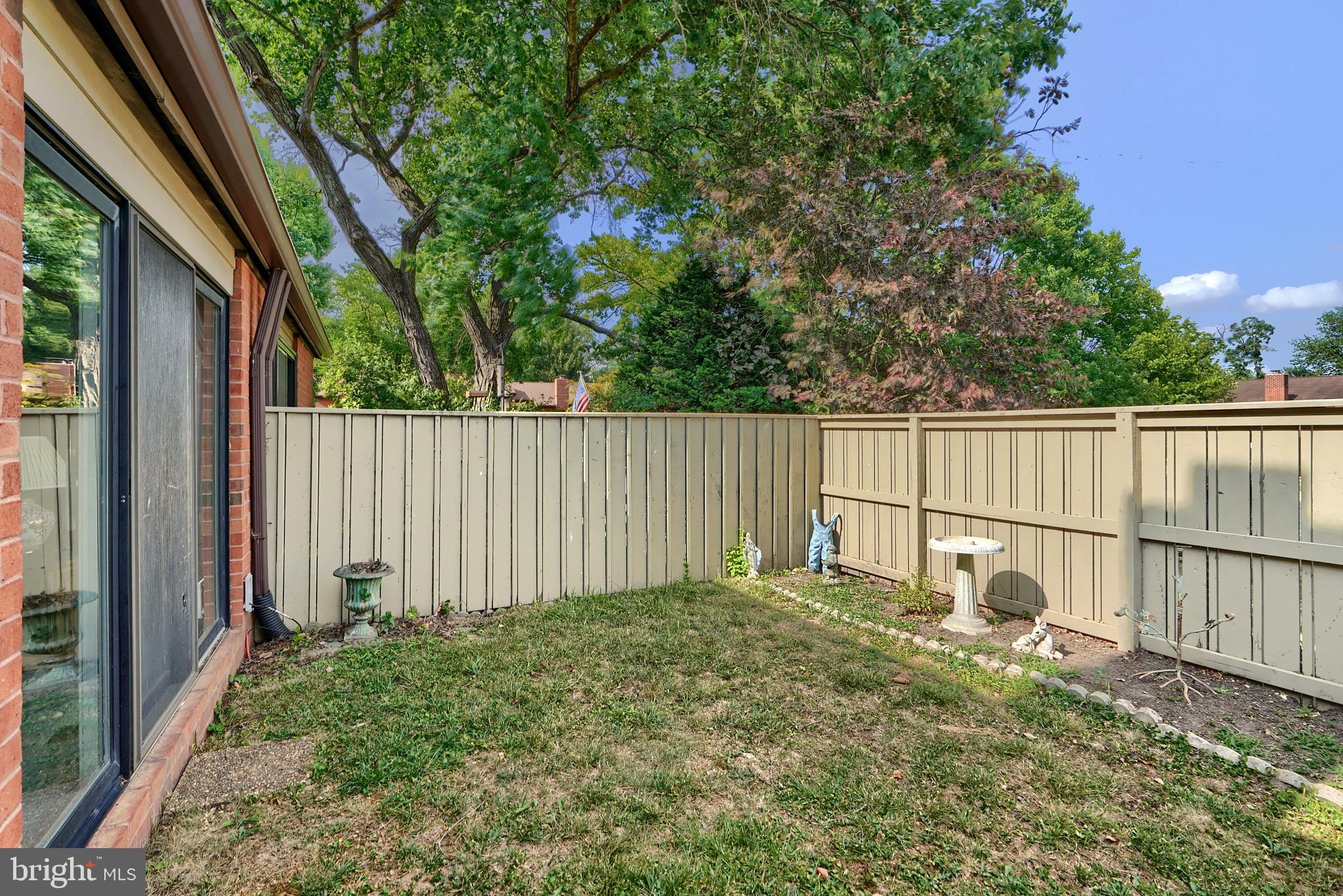 DEERFOX - Residential