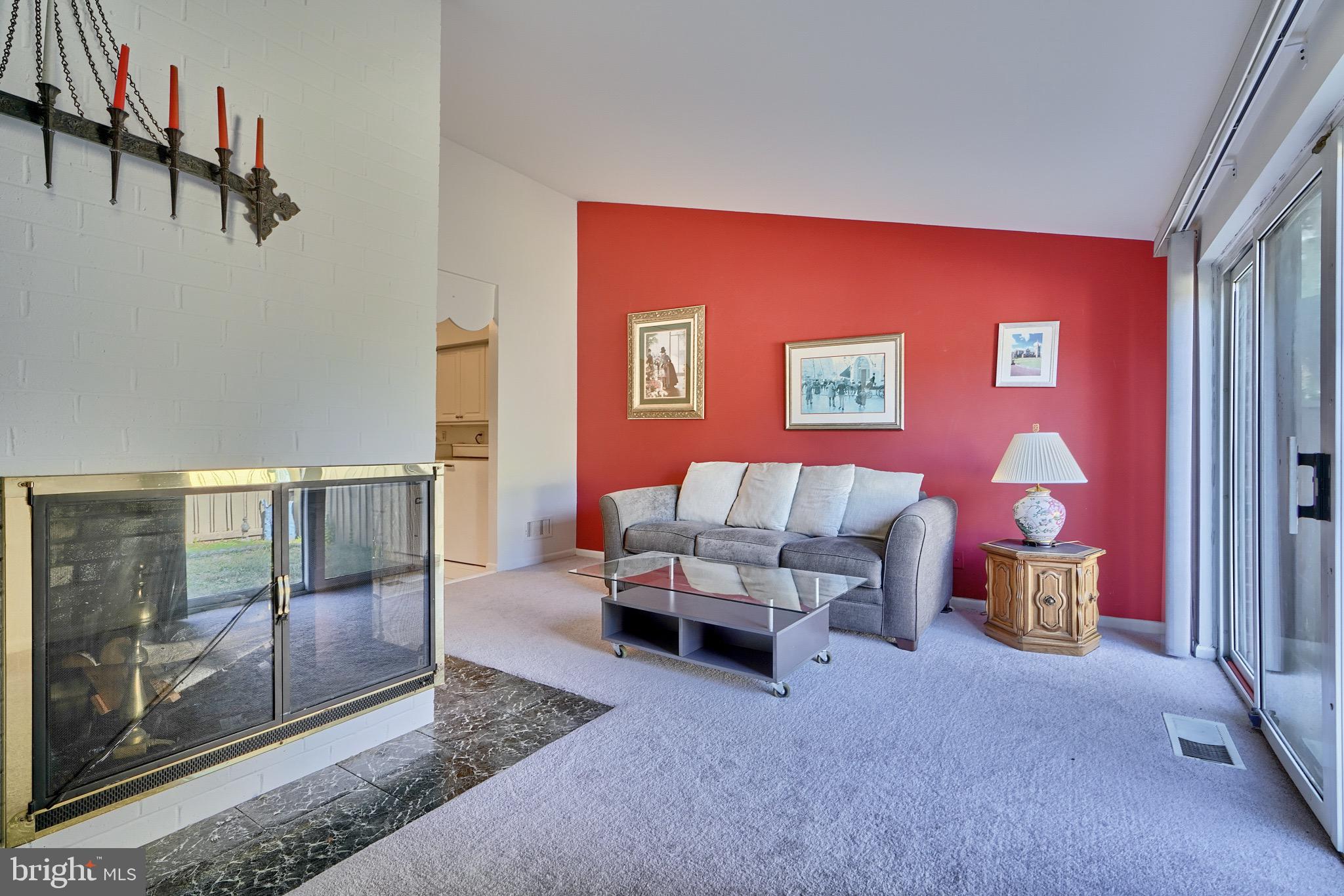 DEERFOX - Residential