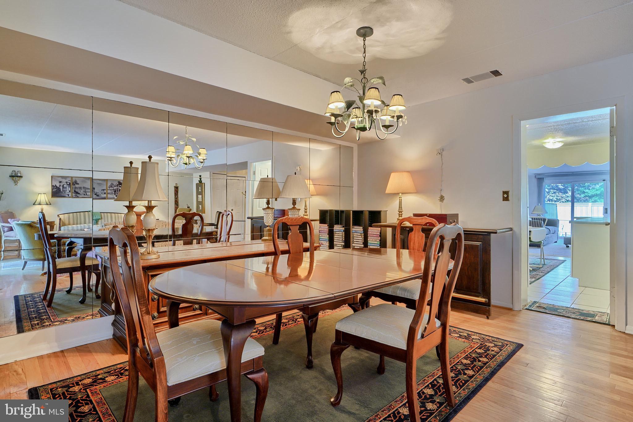 DEERFOX - Residential