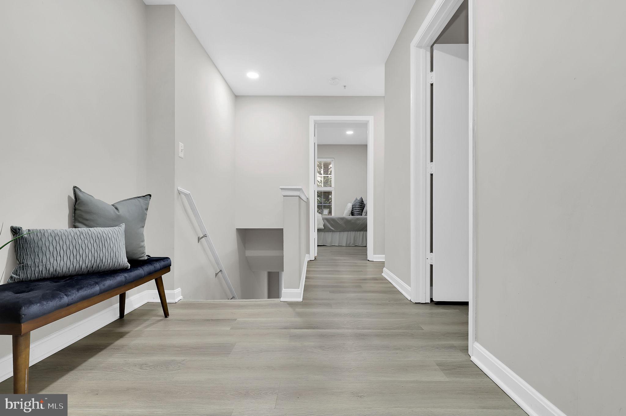 KINGSVIEW RIDGE - Residential