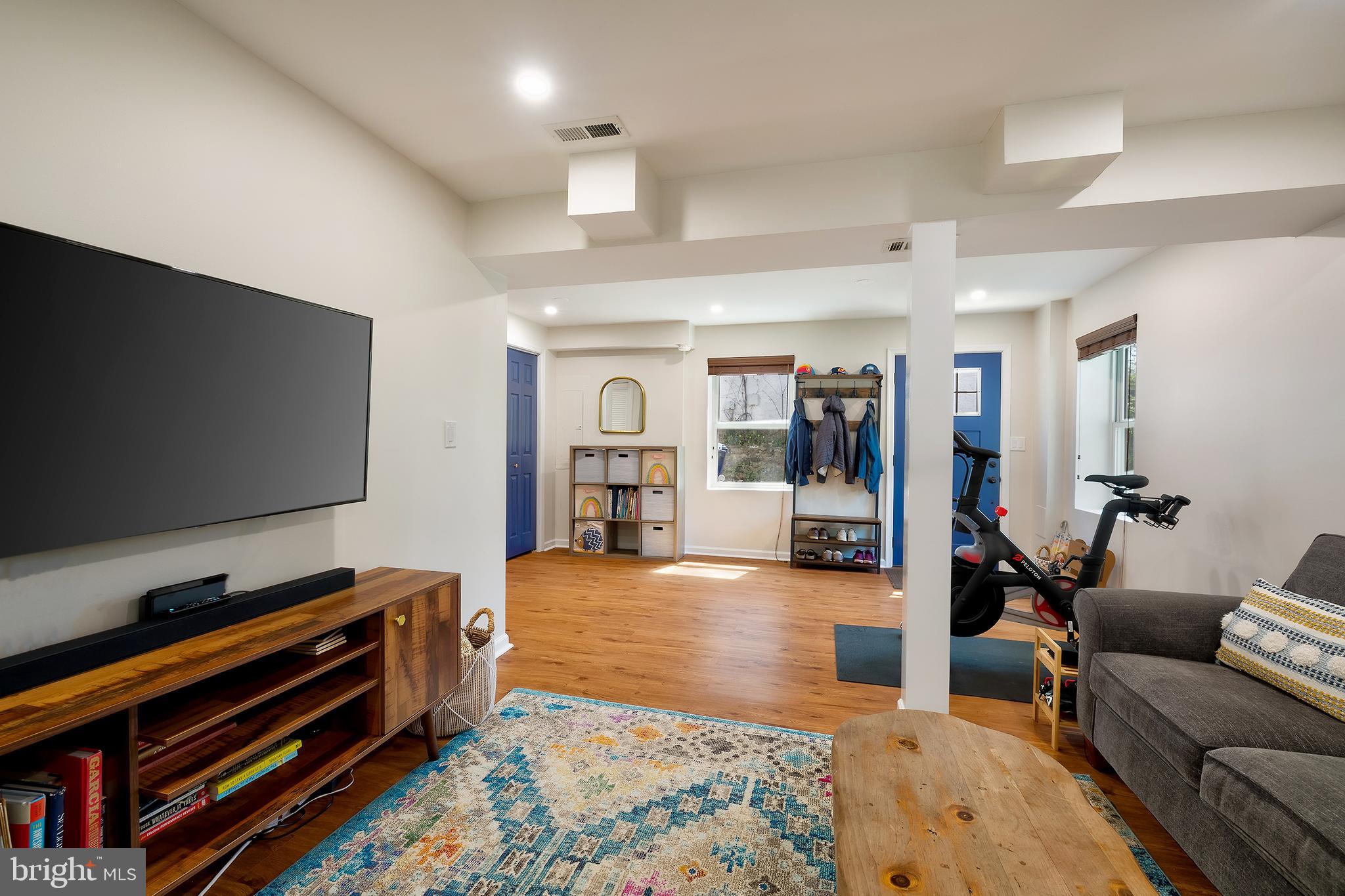 TAKOMA PARK - Residential