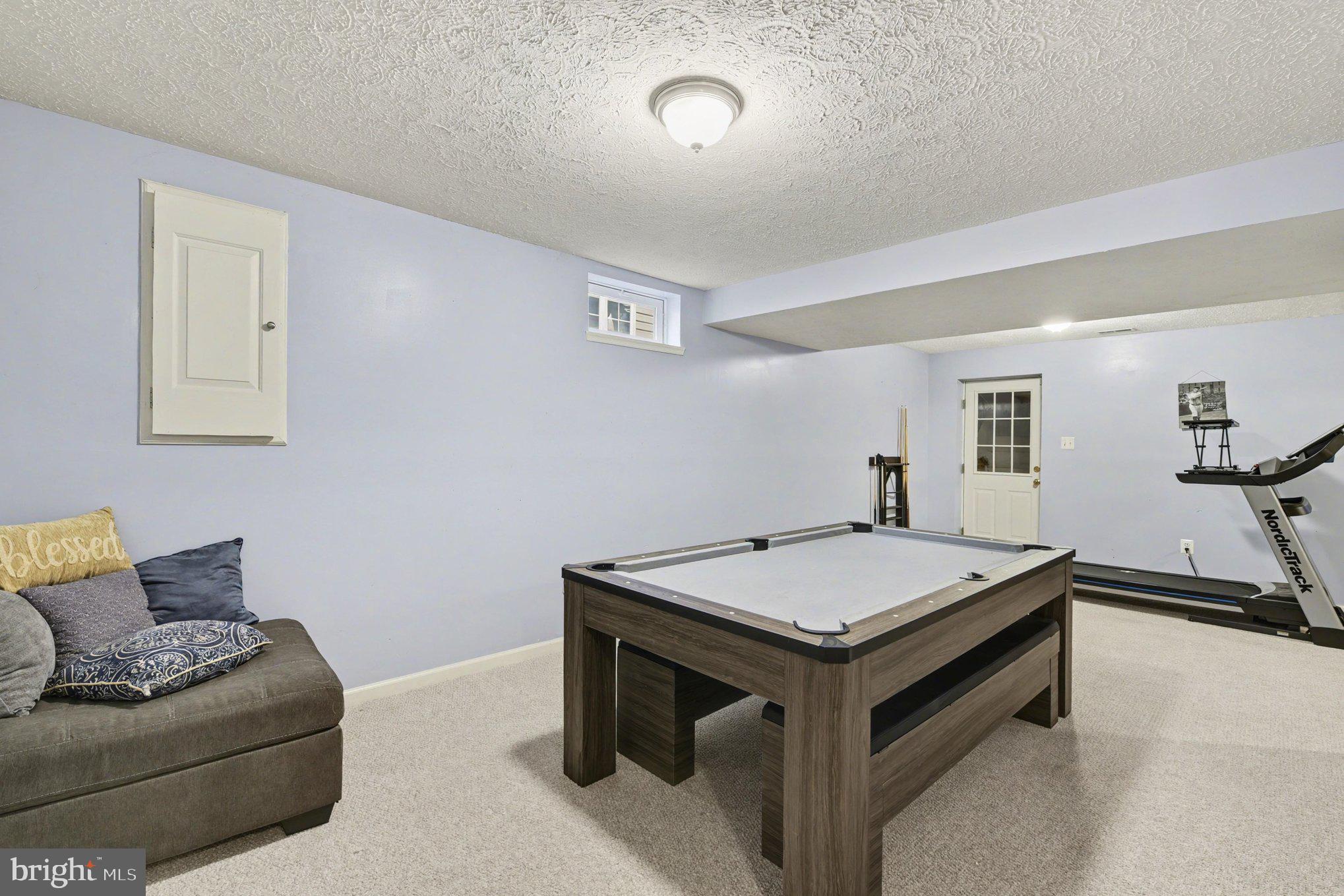 GRACE MANOR - Residential