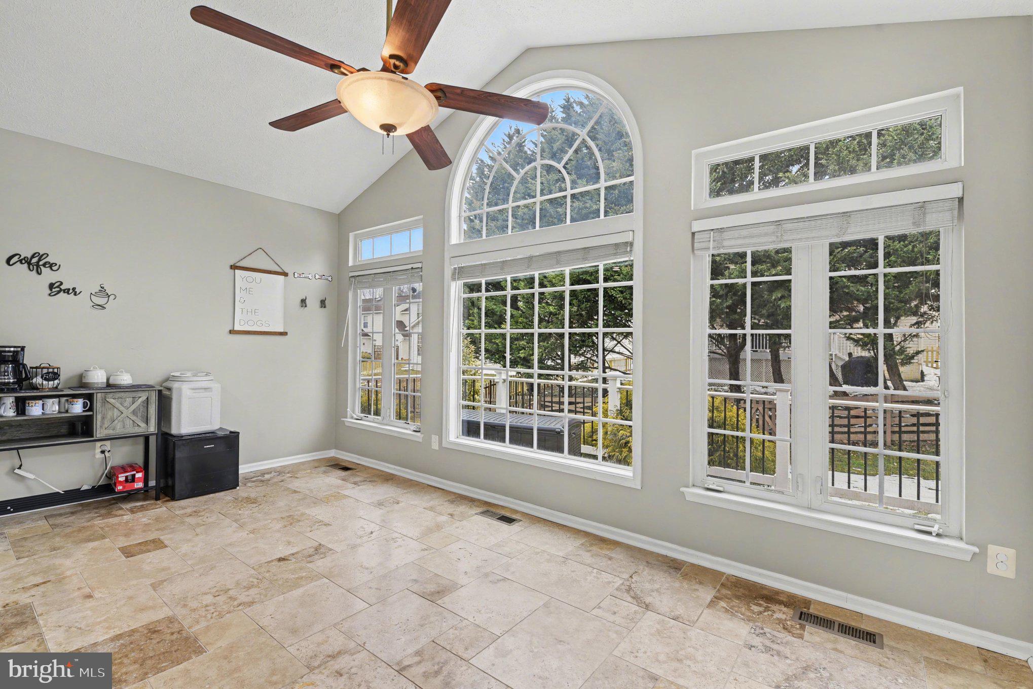 GRACE MANOR - Residential