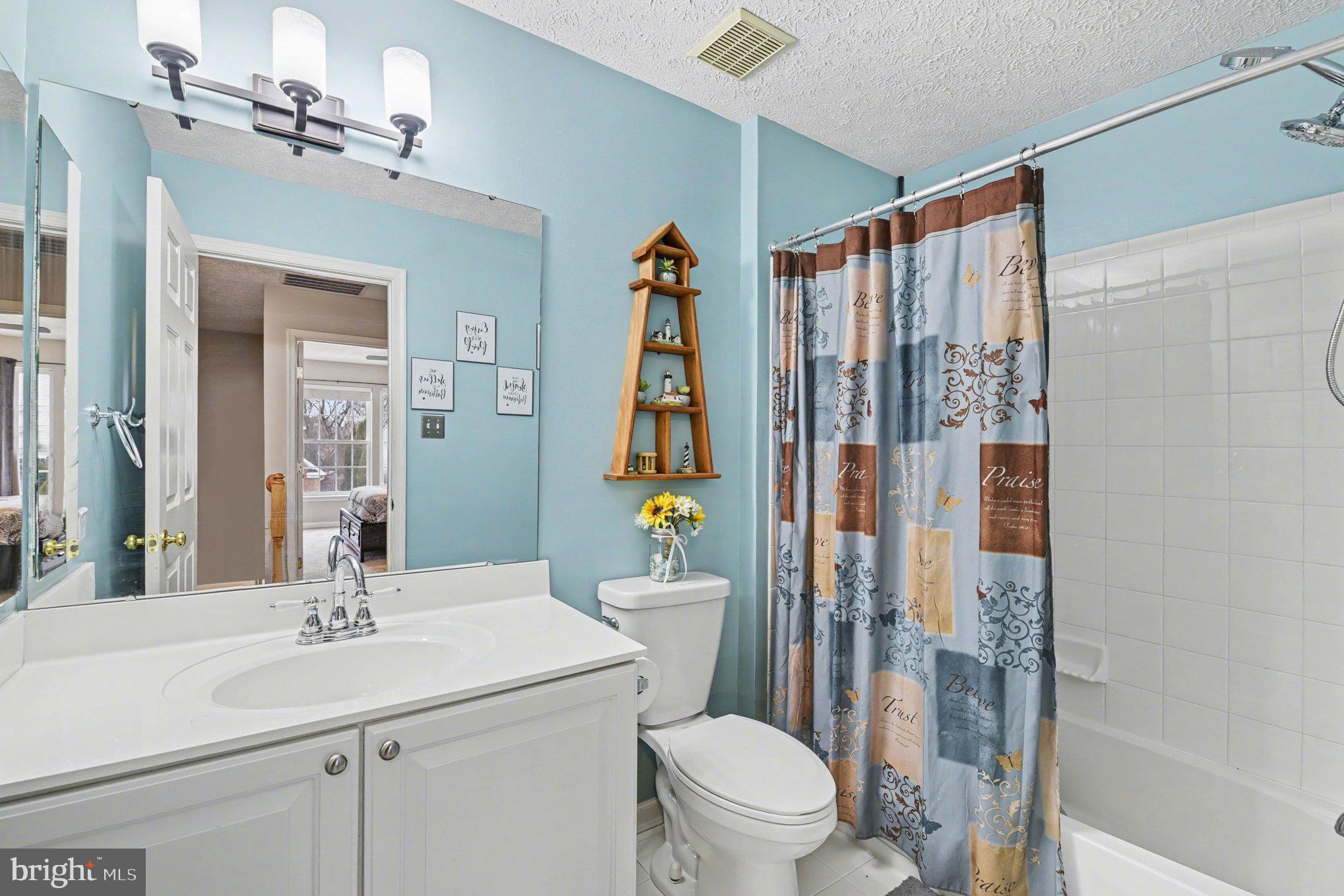 GRACE MANOR - Residential