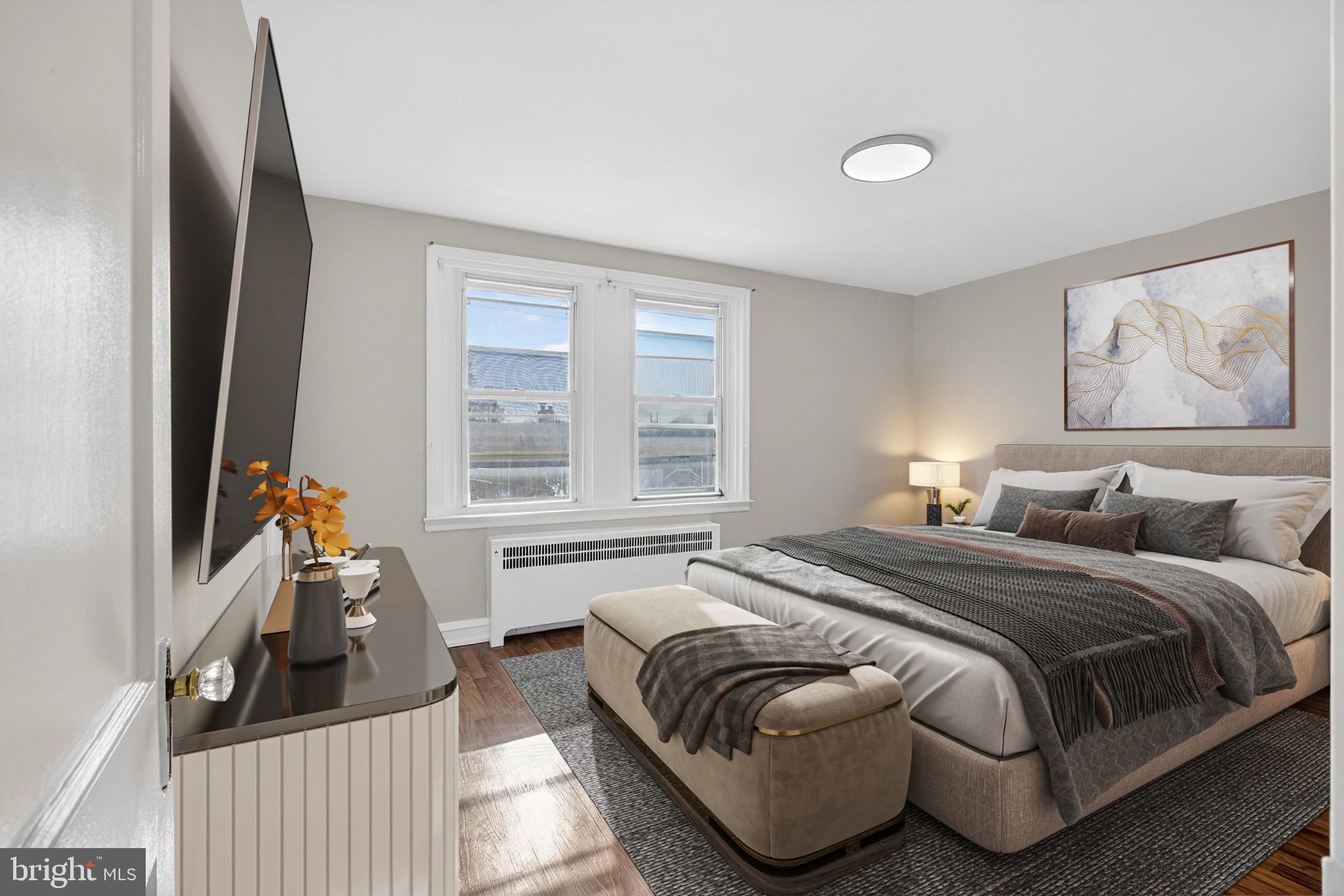 OXFORD CIRCLE - Residential