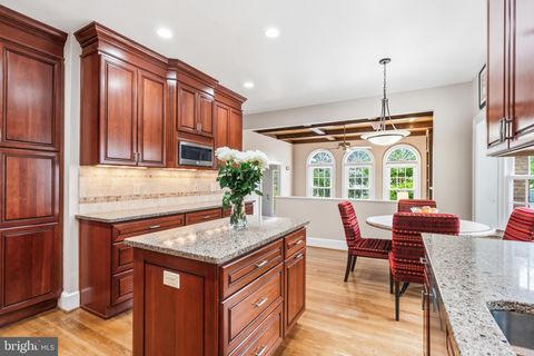 Tiny photo for 8015 Quarry Ridge Way, BETHESDA, MD 20817 (MLS # MDMC2235392)