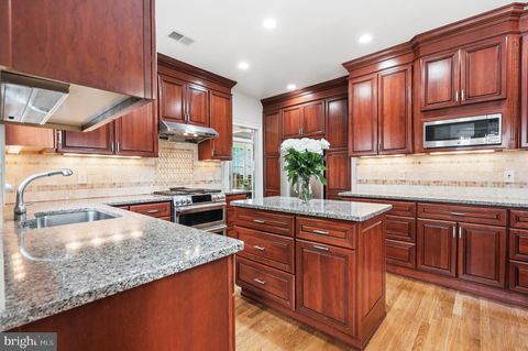 Tiny photo for 8015 Quarry Ridge Way, BETHESDA, MD 20817 (MLS # MDMC2235392)
