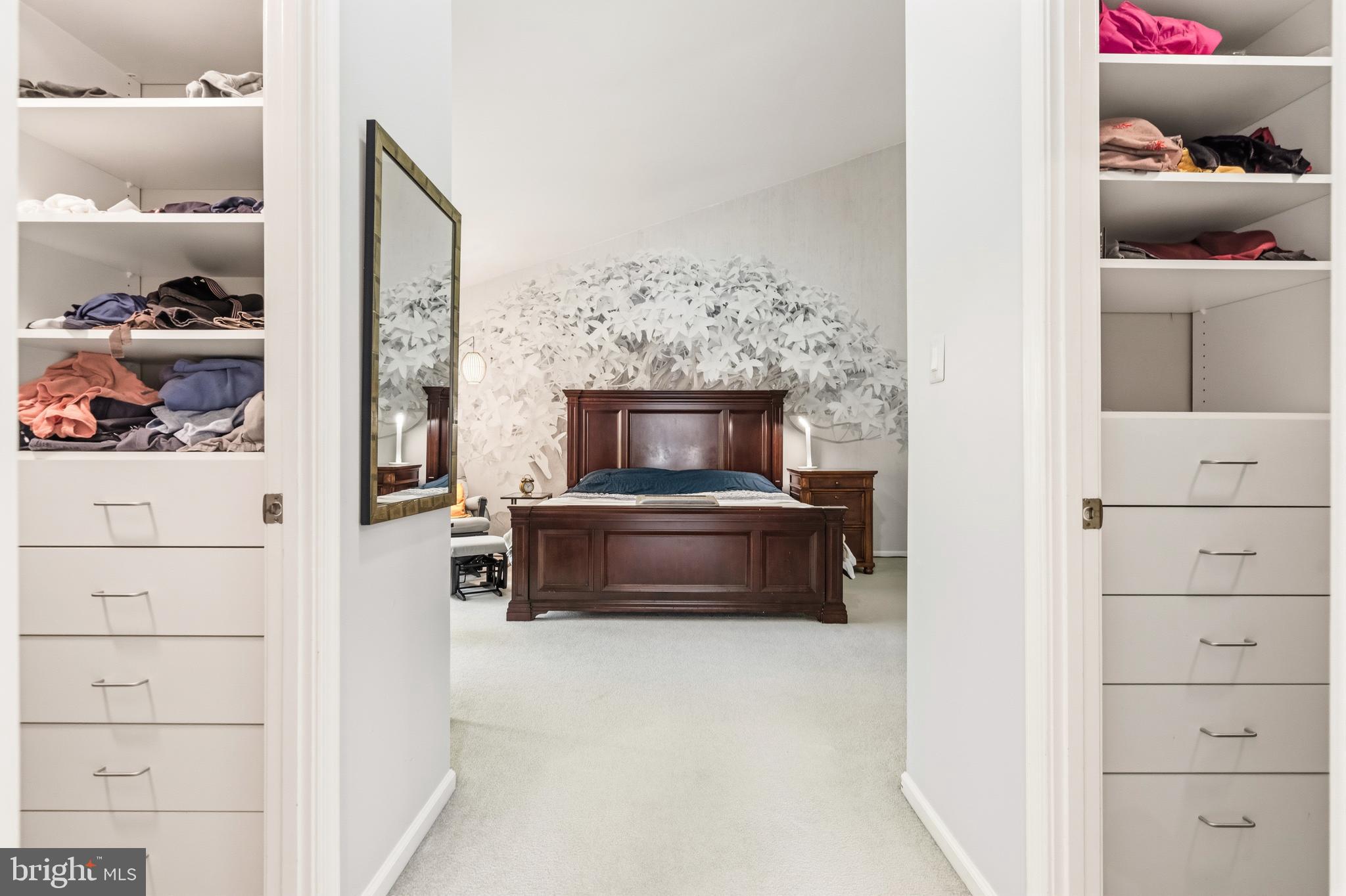 RIVERHILL - Residential