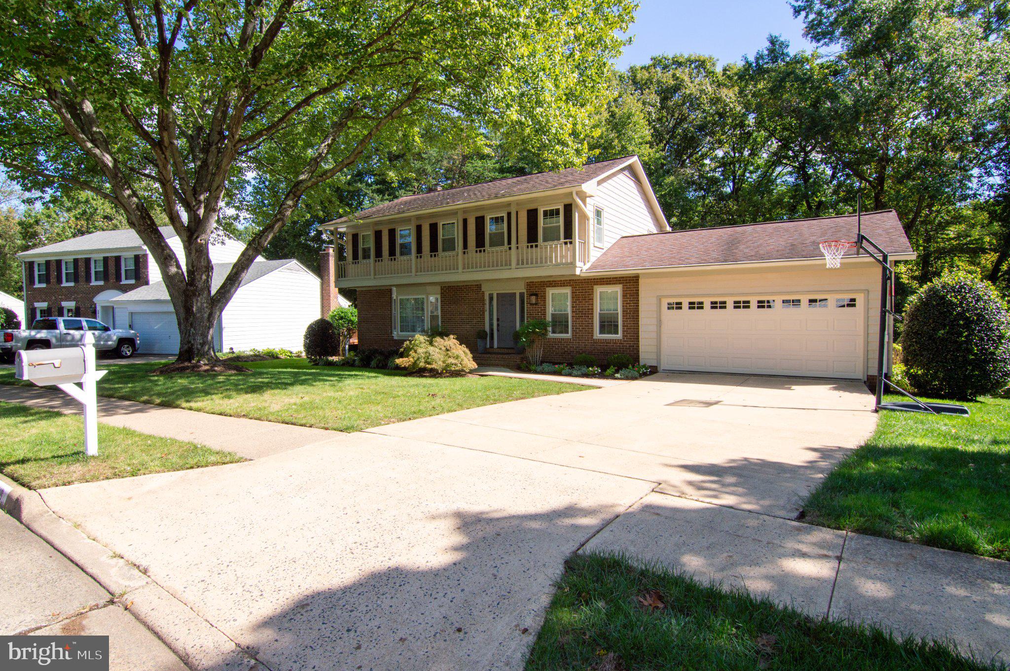 5619 HERBERTS CROSSING DRIVE