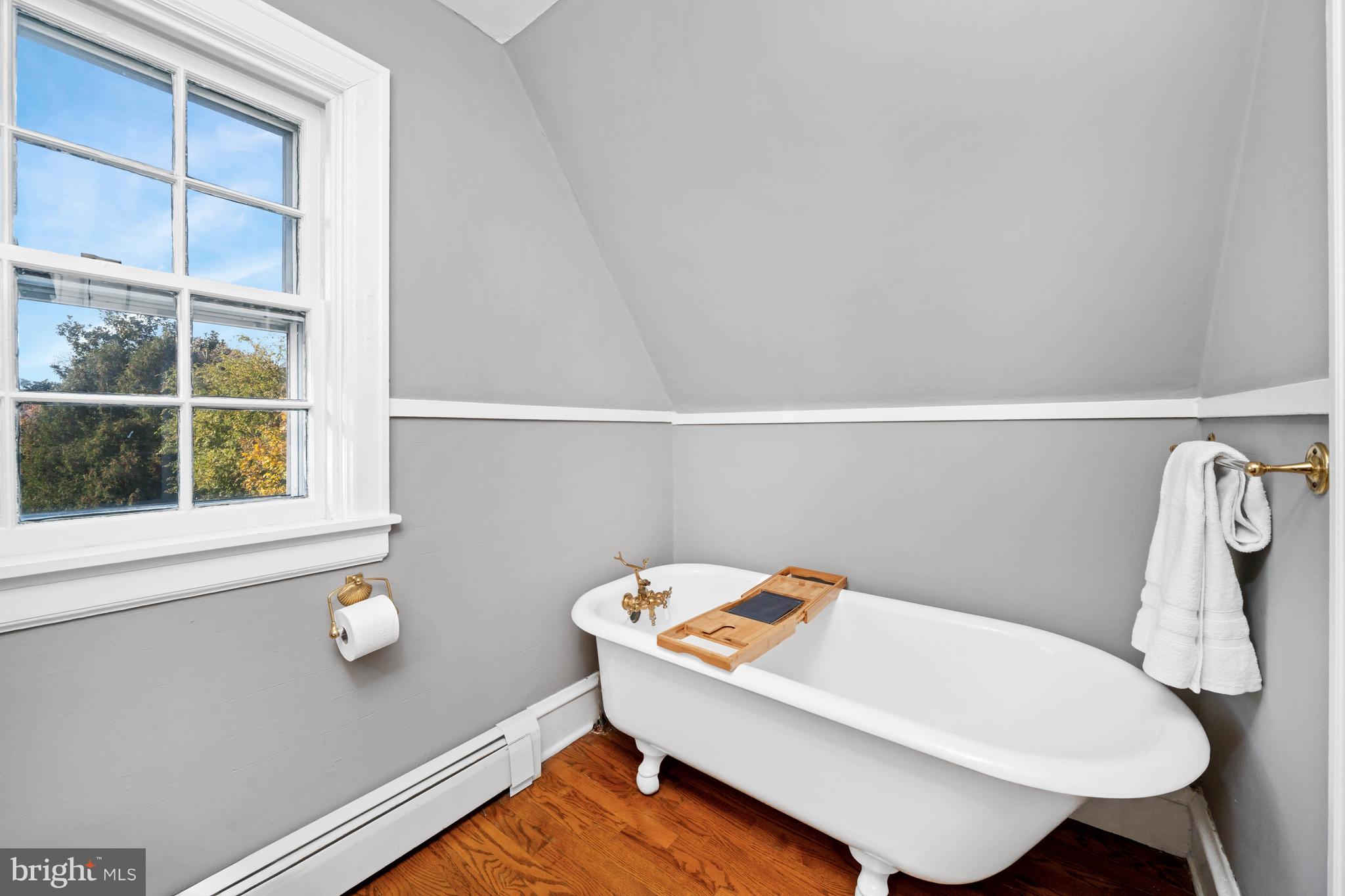 WAWASET PARK - Residential