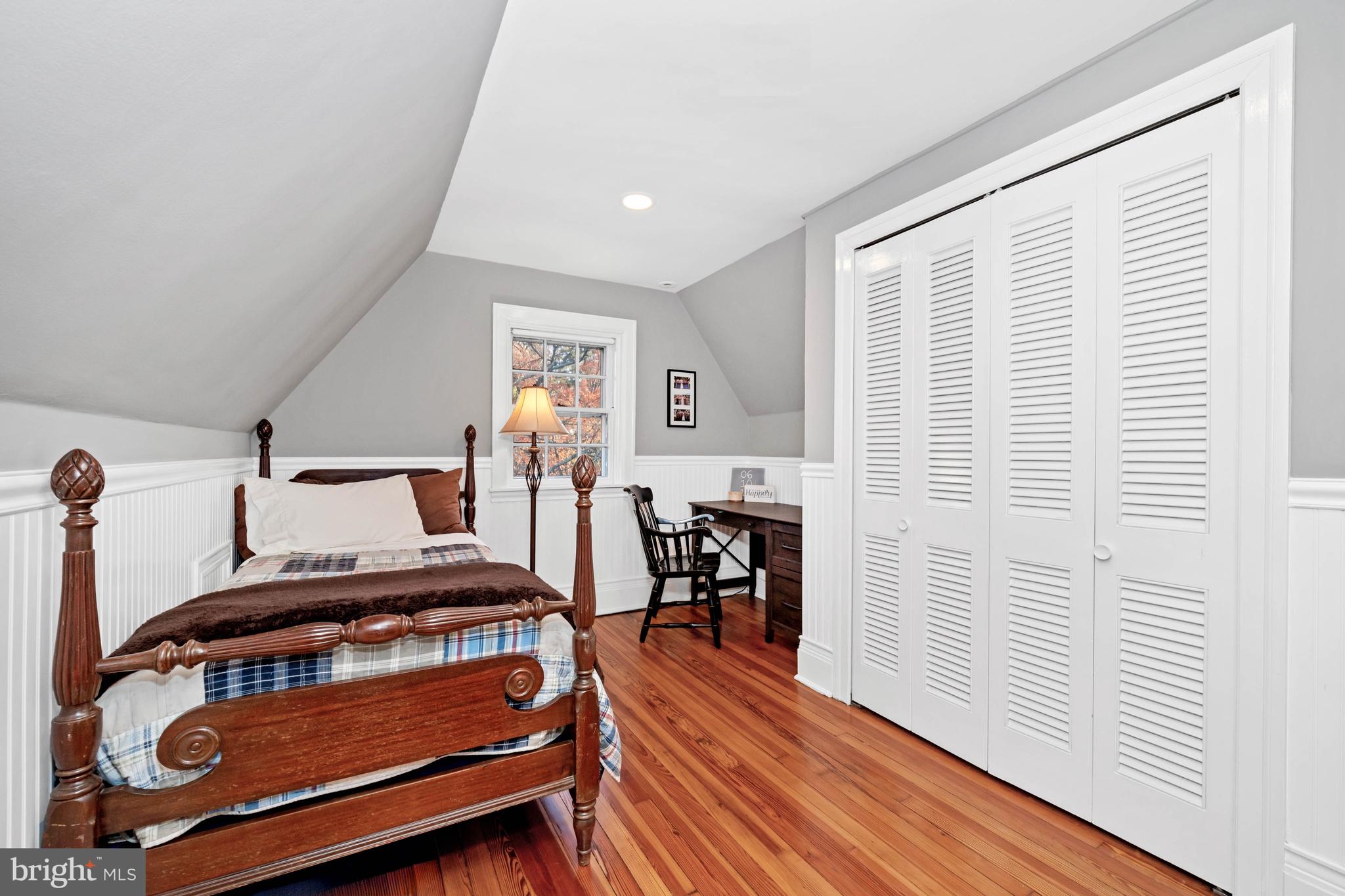 WAWASET PARK - Residential