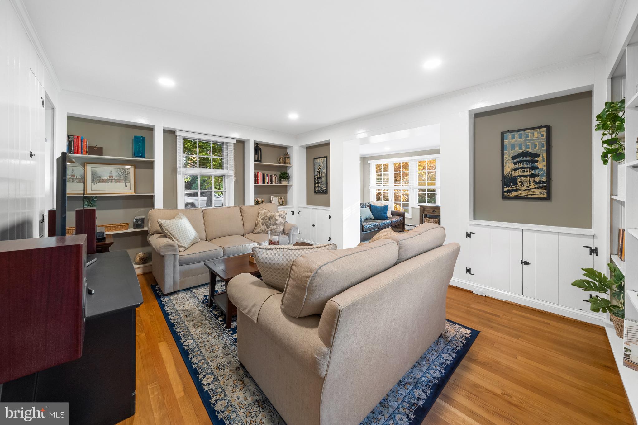 WAWASET PARK - Residential